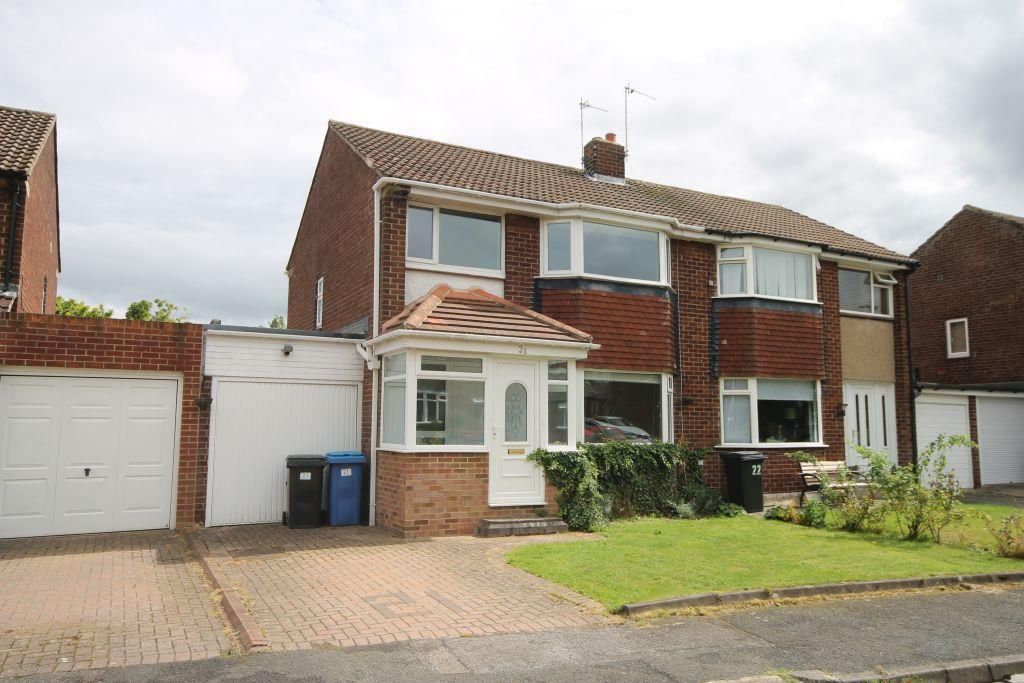 3 bed semidetached house for sale in Pont View, Ponteland, Newcastle