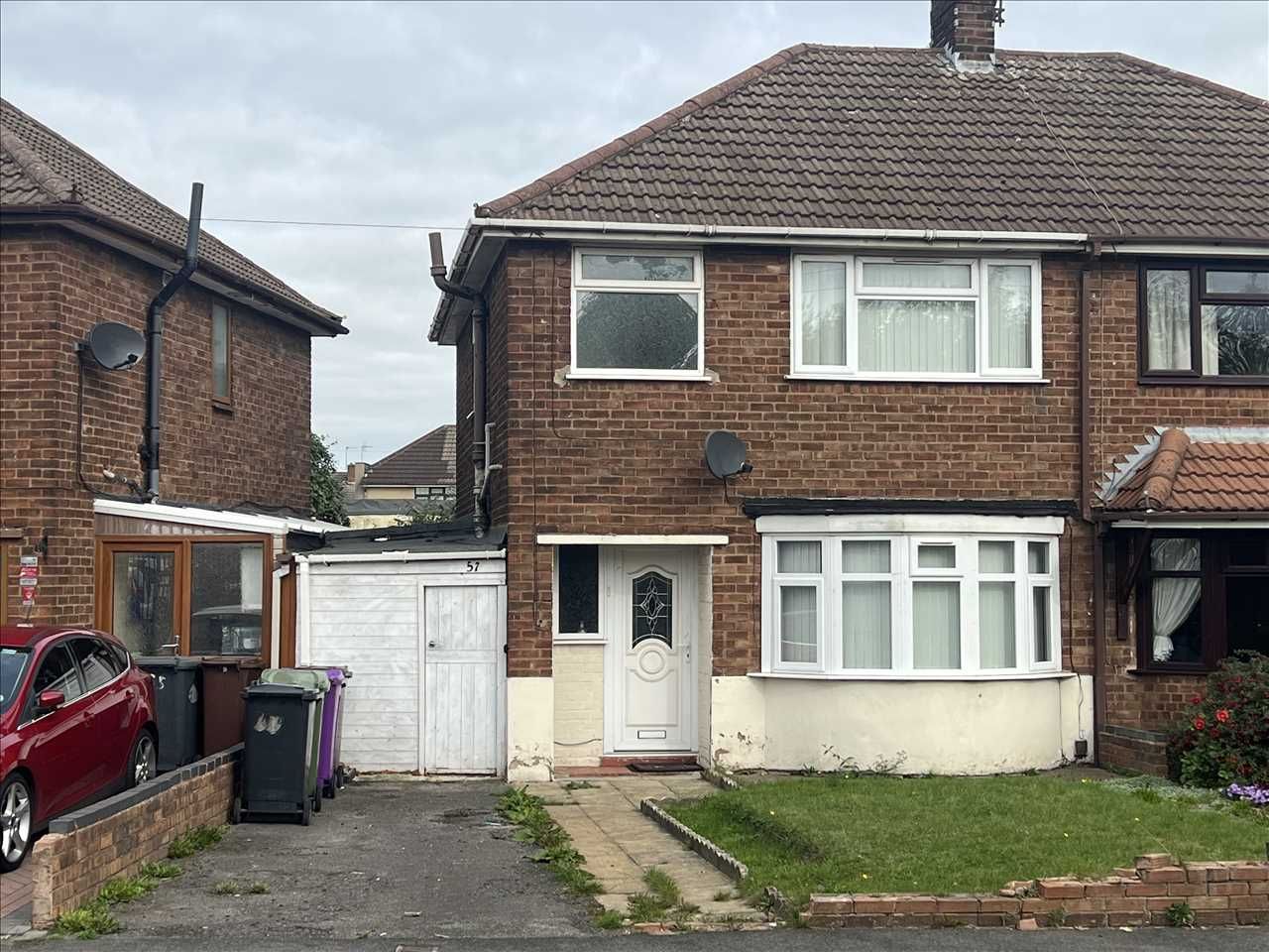 3 bed semidetached house for sale in Waddenbrook Lane, Wednesfield