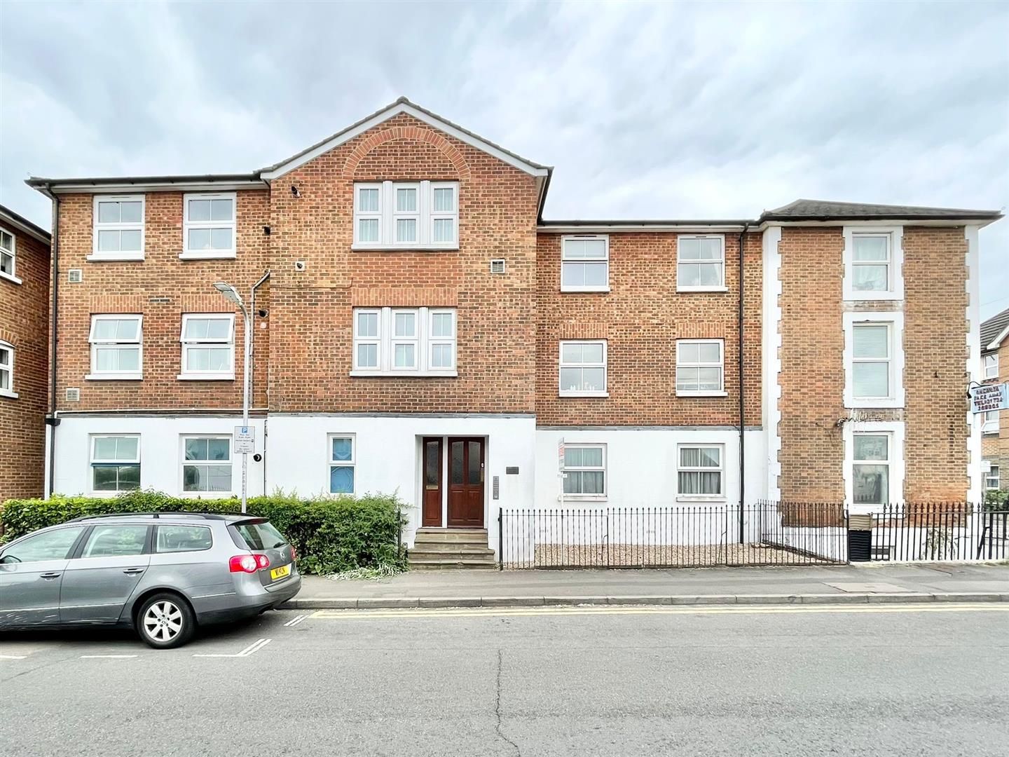 Studio for sale in Priory Road, Tonbridge TN9 Zoopla