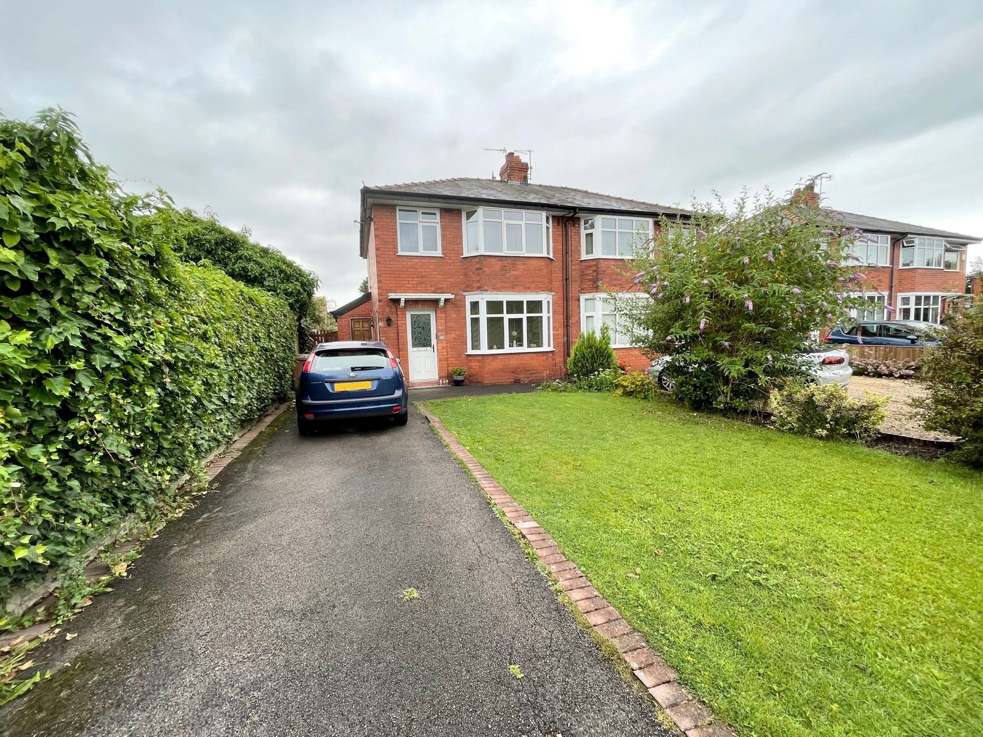 3 bed semidetached house to rent in Blashaw Lane, Penwortham, Preston