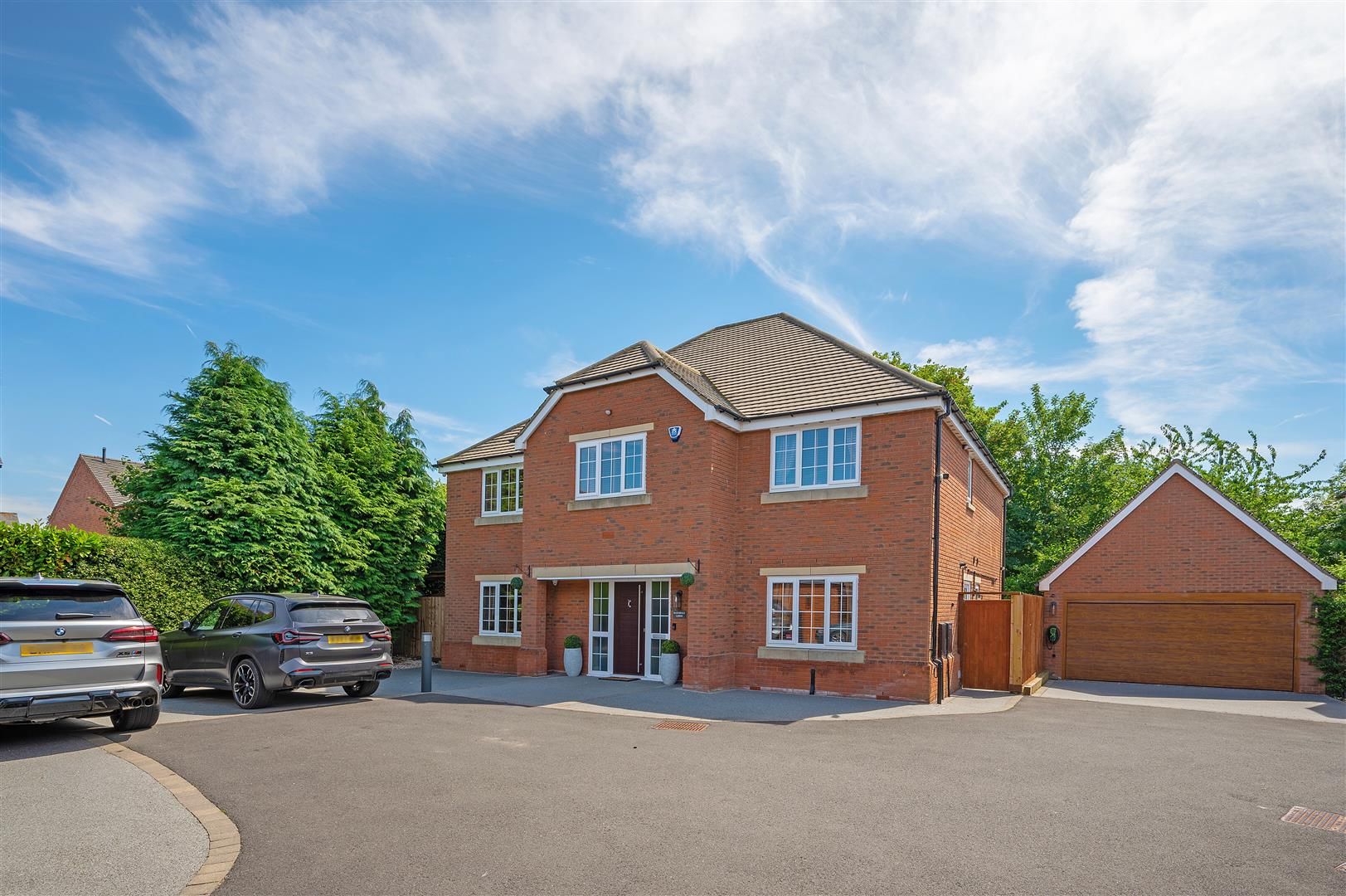 5 bed detached house for sale in Main Street, Gilmorton, Lutterworth