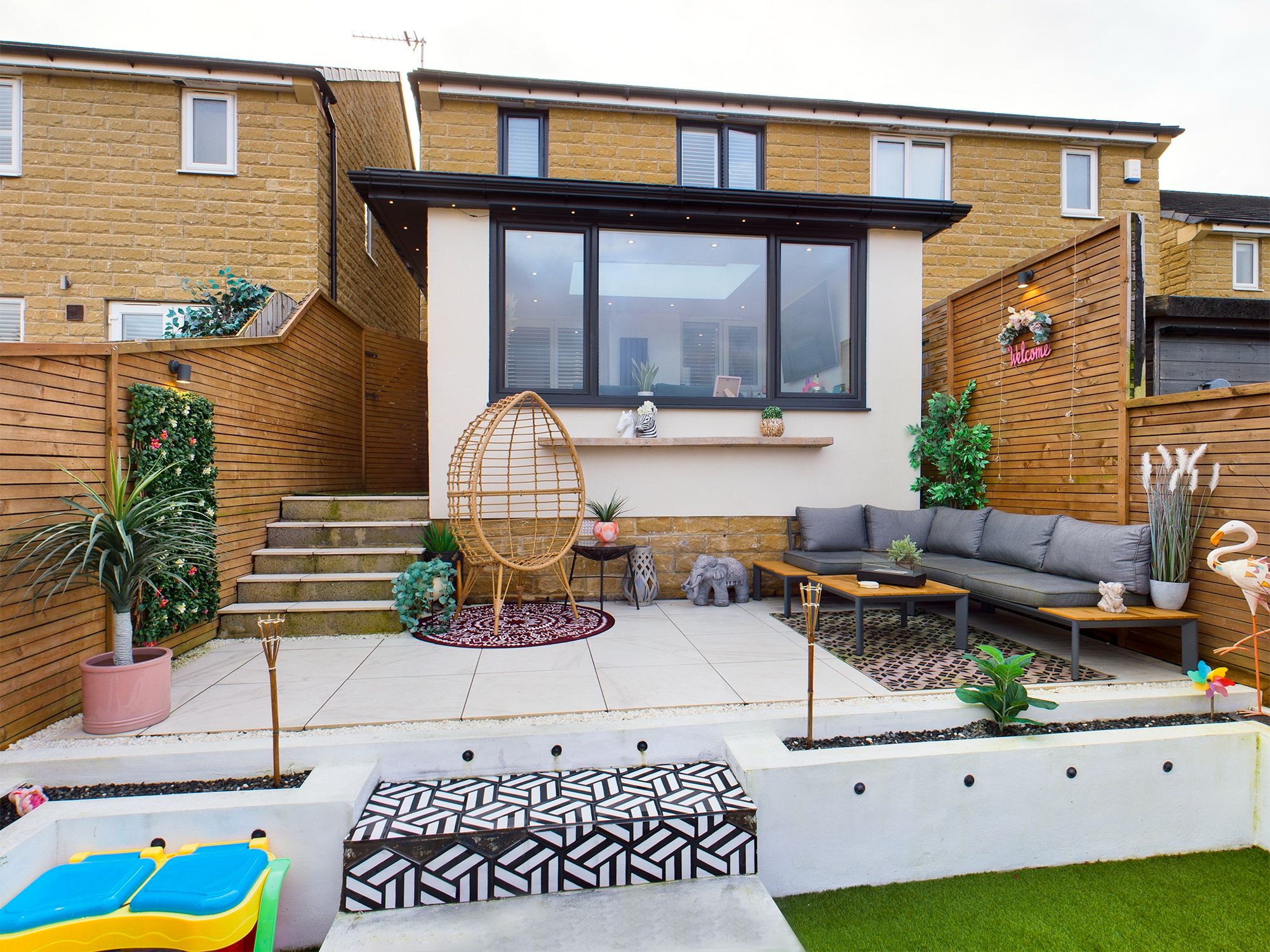 3 bed semidetached house for sale in Fountain Head Road, Halifax HX2