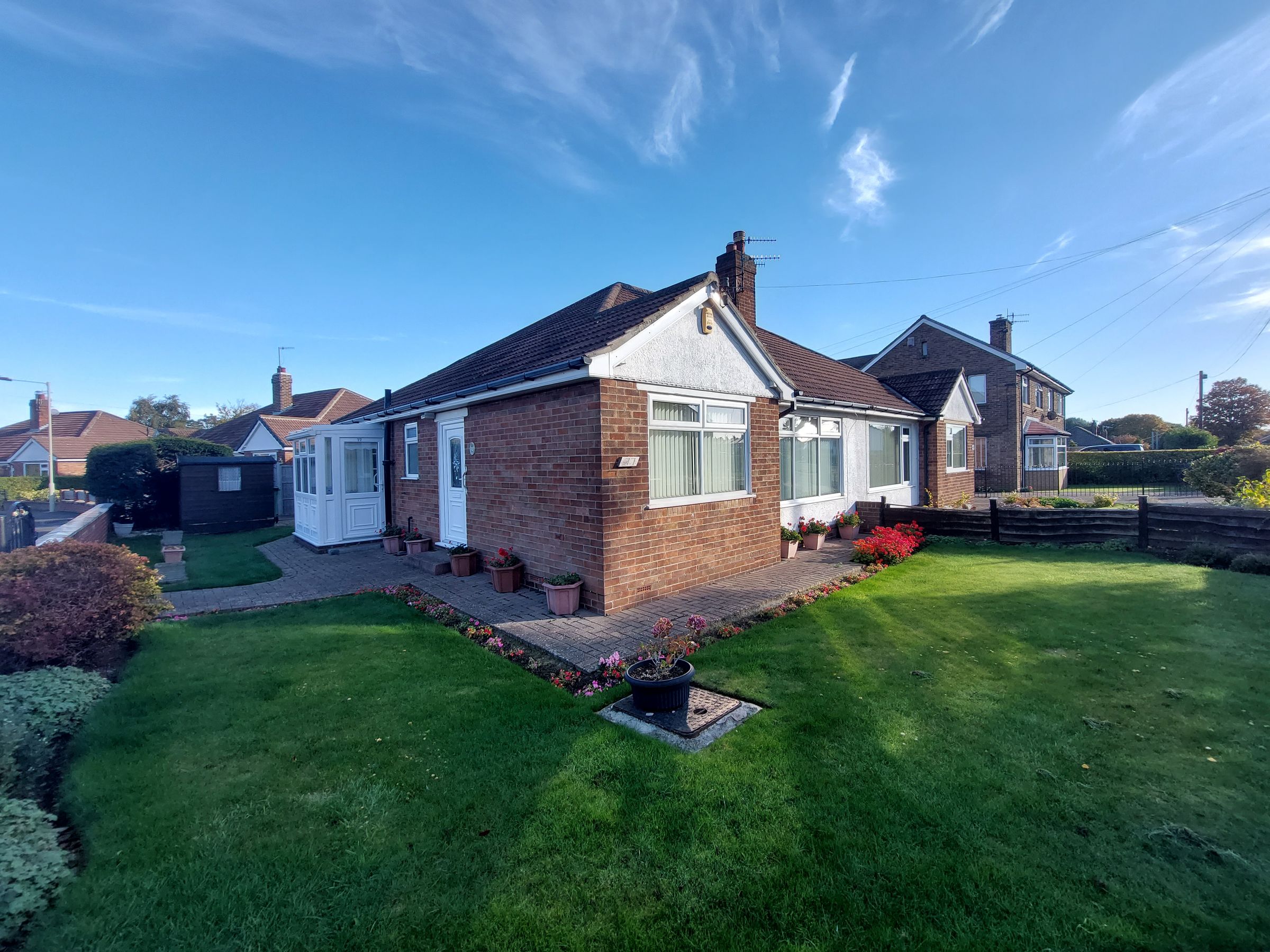 2 bed semidetached bungalow for sale in Coldyhill Lane, Scarborough