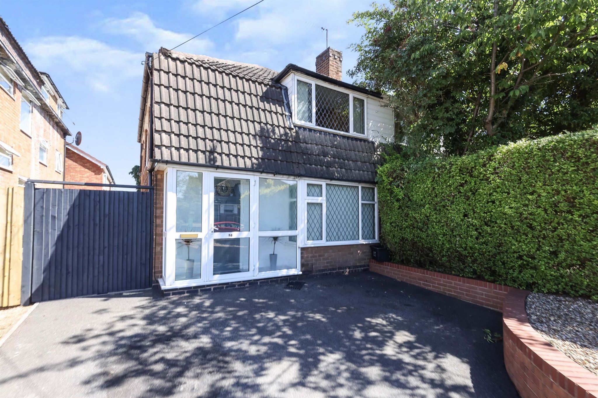 3 bed semidetached house for sale in Fallowfield Road, Solihull B92