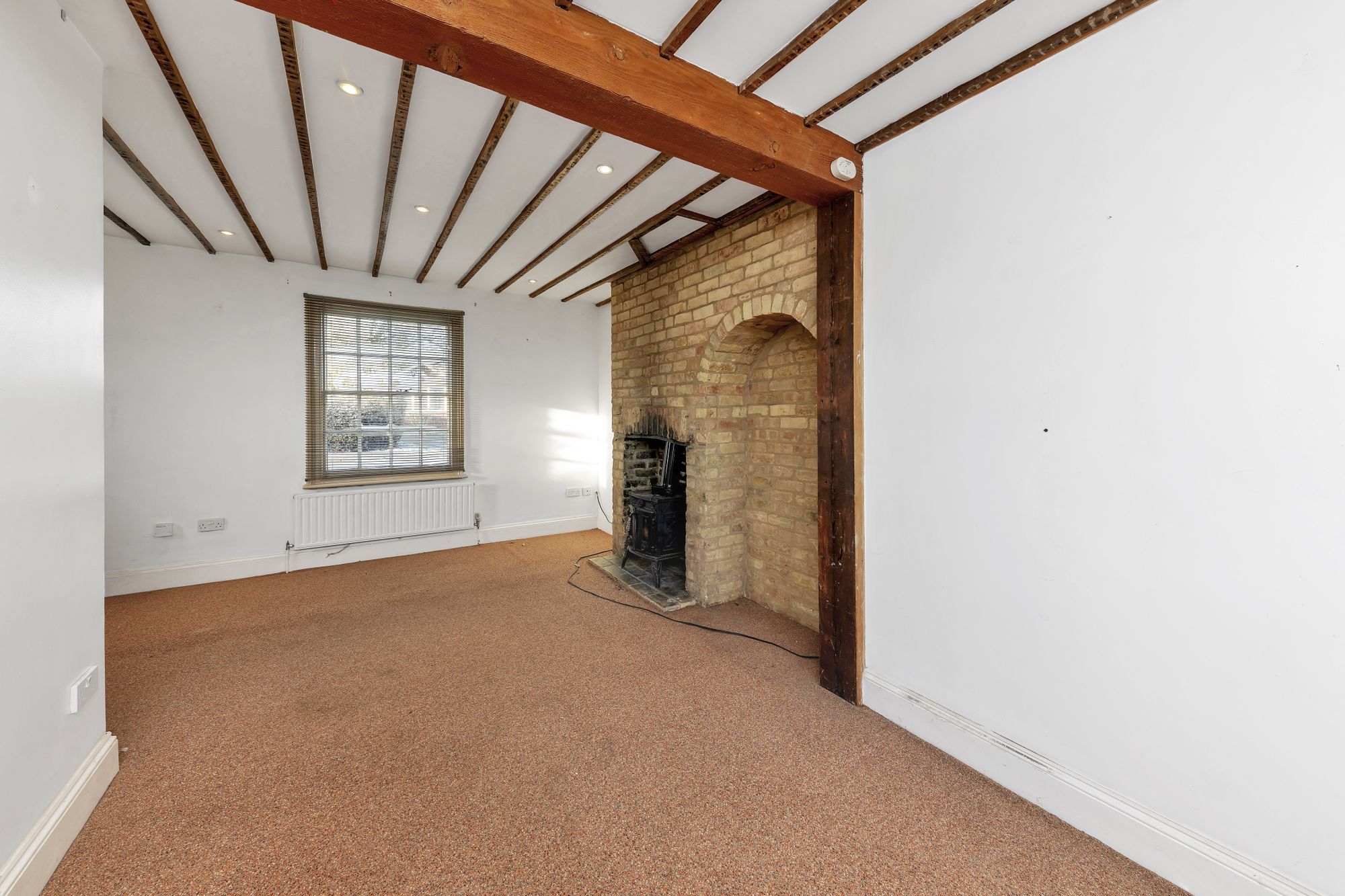 2 bed semidetached house for sale in Trap Road, Guilden Morden SG8