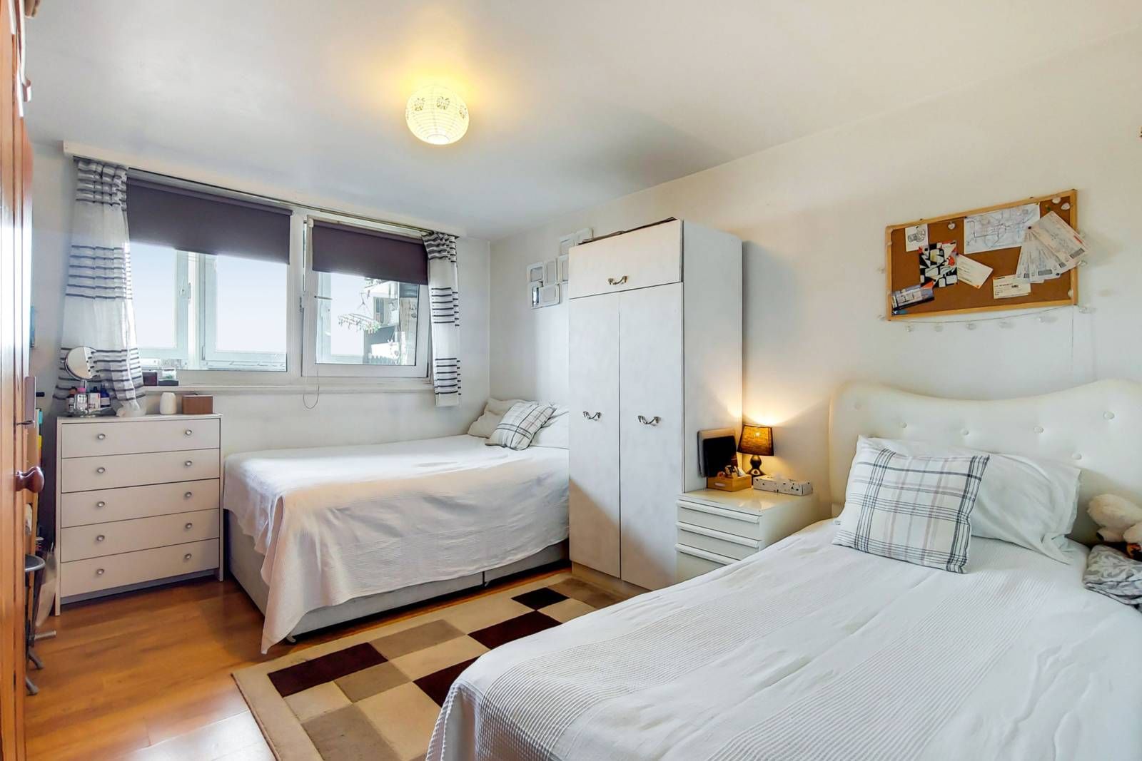 Progress Way, Wood Green, London N22  