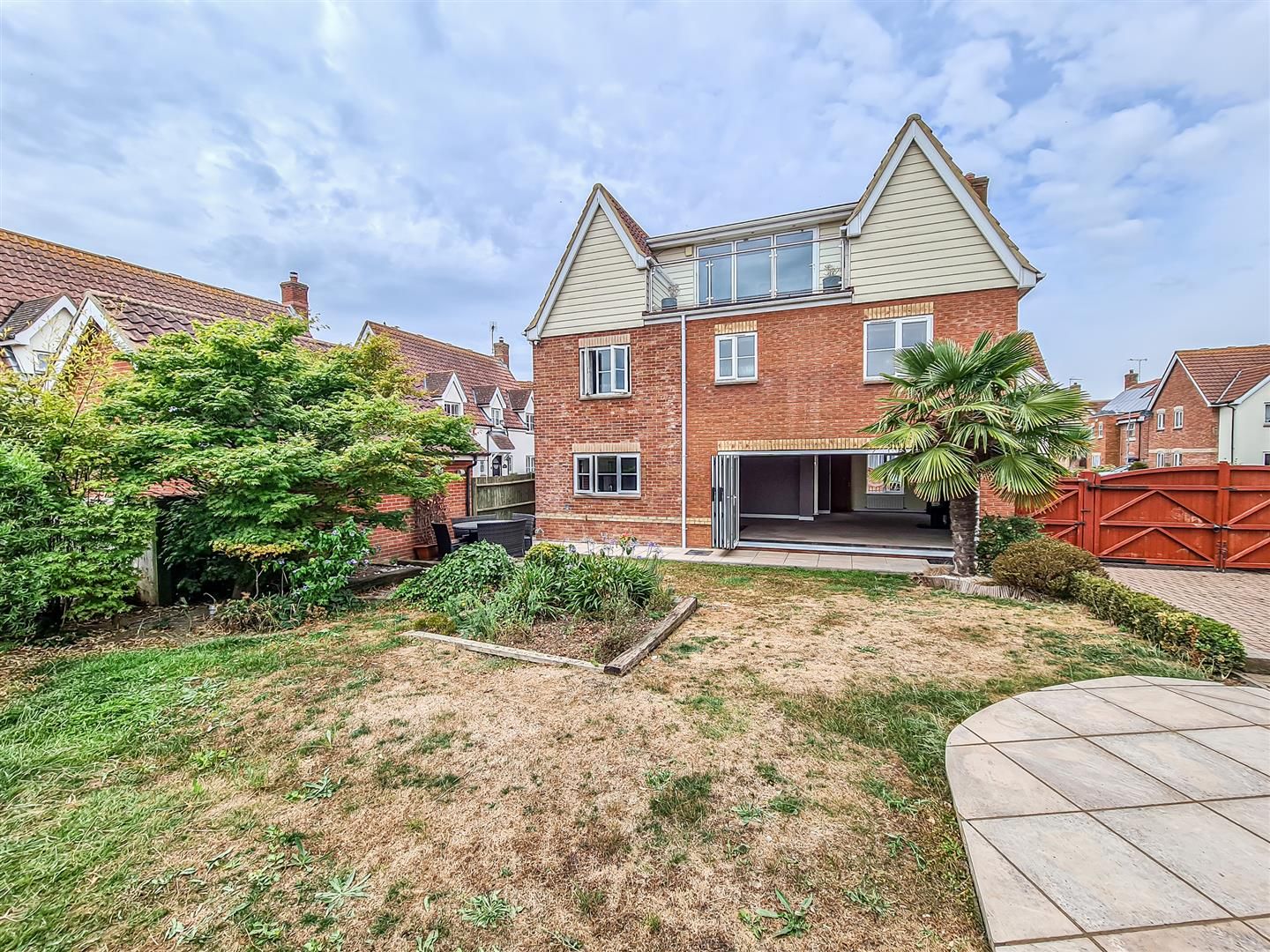 5 bed detached house for sale in Pemberton Field, Rochford SS4 Zoopla