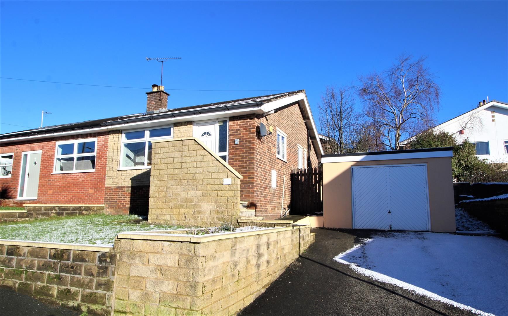 2 bed semidetached bungalow for sale in Brow Lane, Shelf, Halifax HX3
