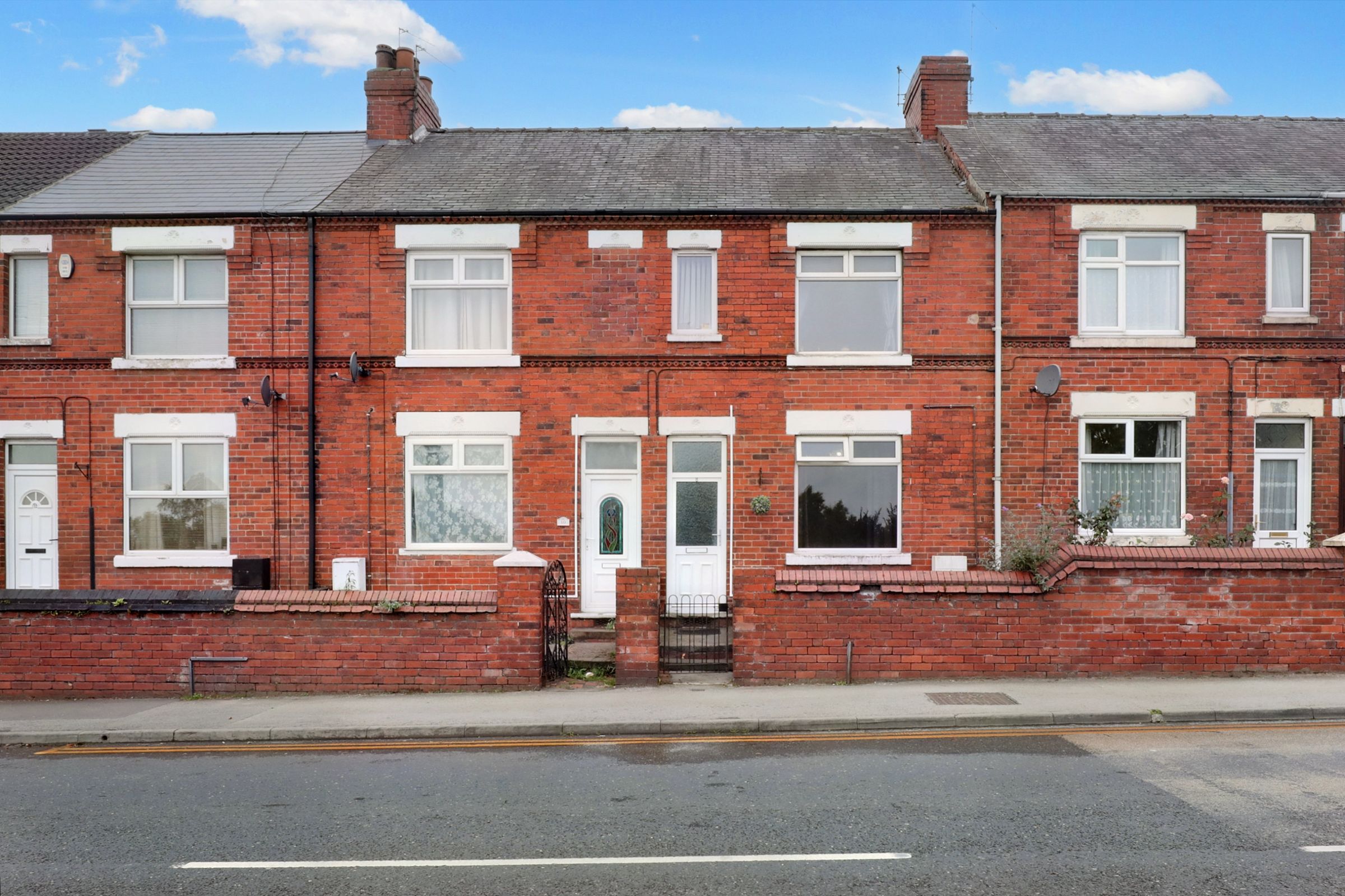 2 bed terraced house for sale in Edlington Lane, Warmsworth, Doncaster