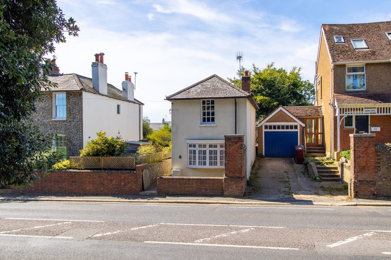 2 bed detached house for sale in Broyle Road, Chichester PO19 Zoopla