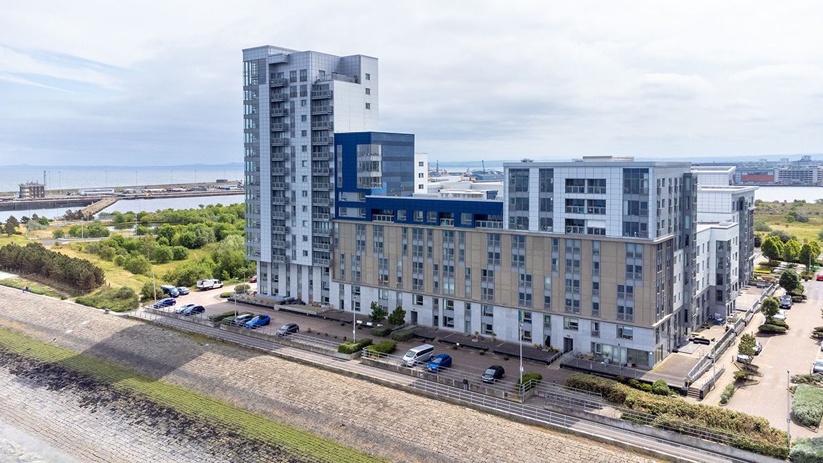 2 bed flat for sale in Flat 26, 10 Western Harbour Breakwater