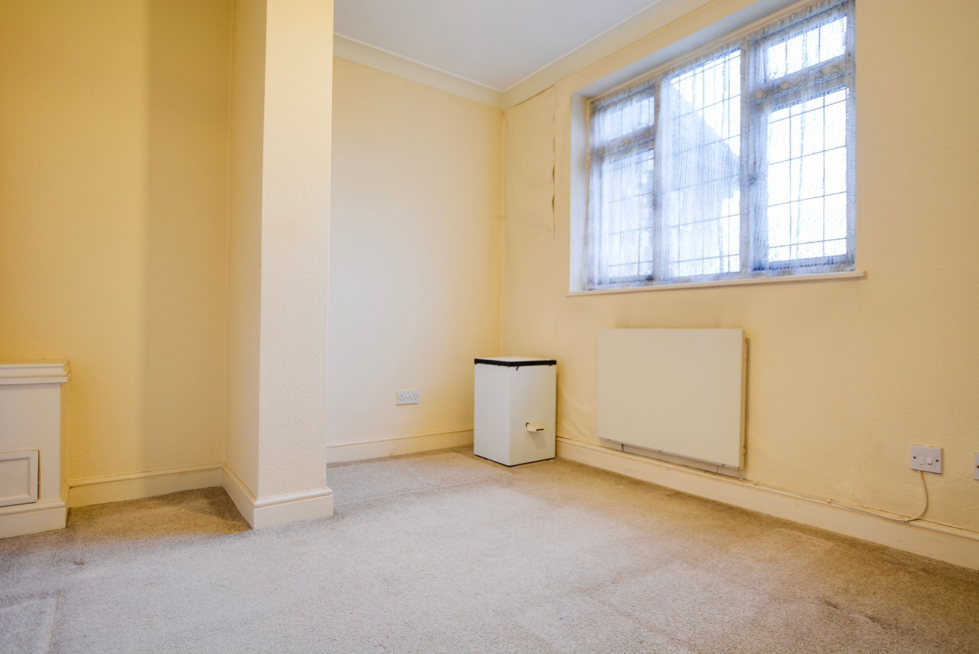 2 bed flat for sale in Stoneleigh Manor, Stoneygate, Leicester LE2 Zoopla