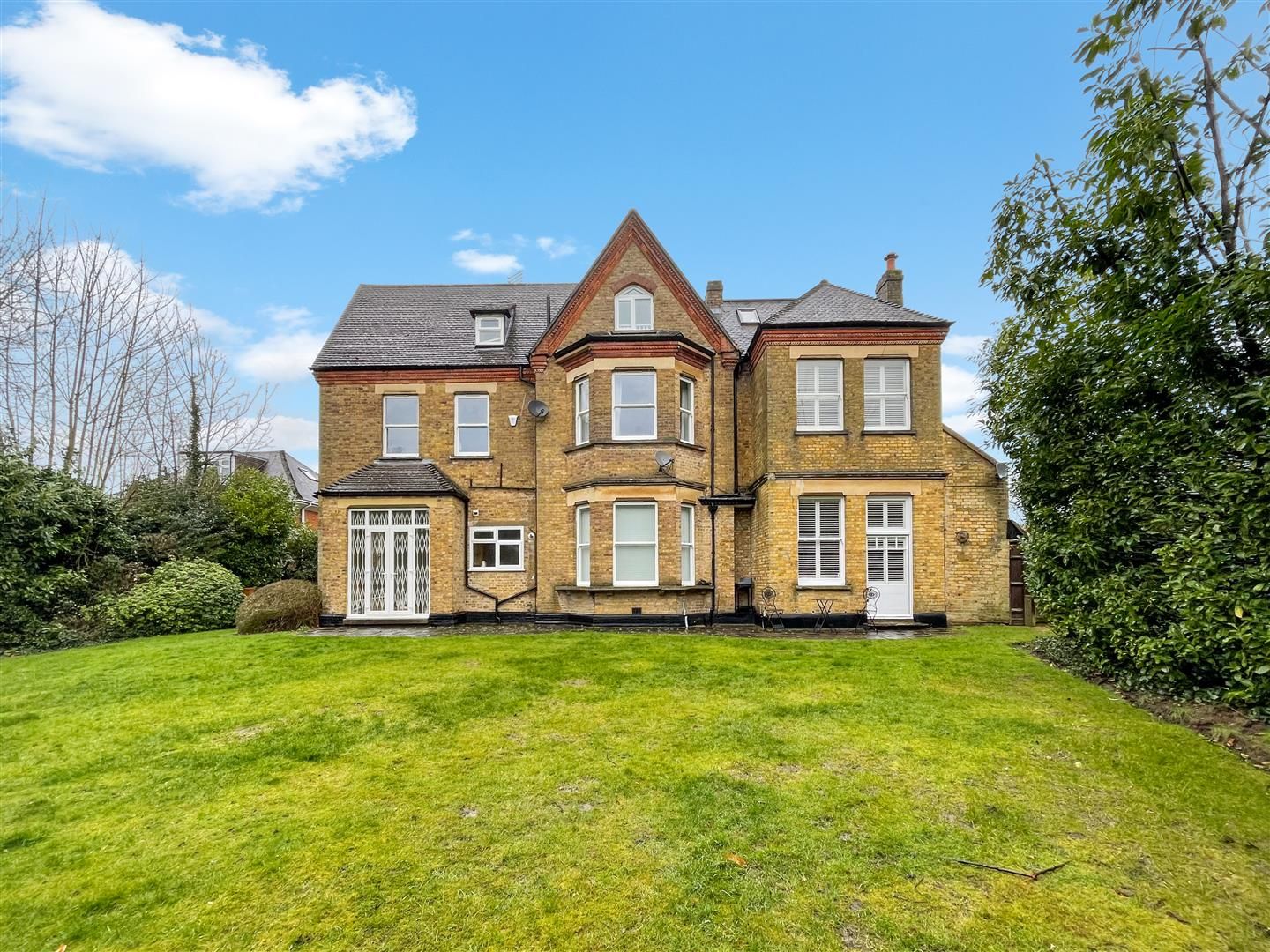 Rowney, Mount Park Road, Harrow HA1  