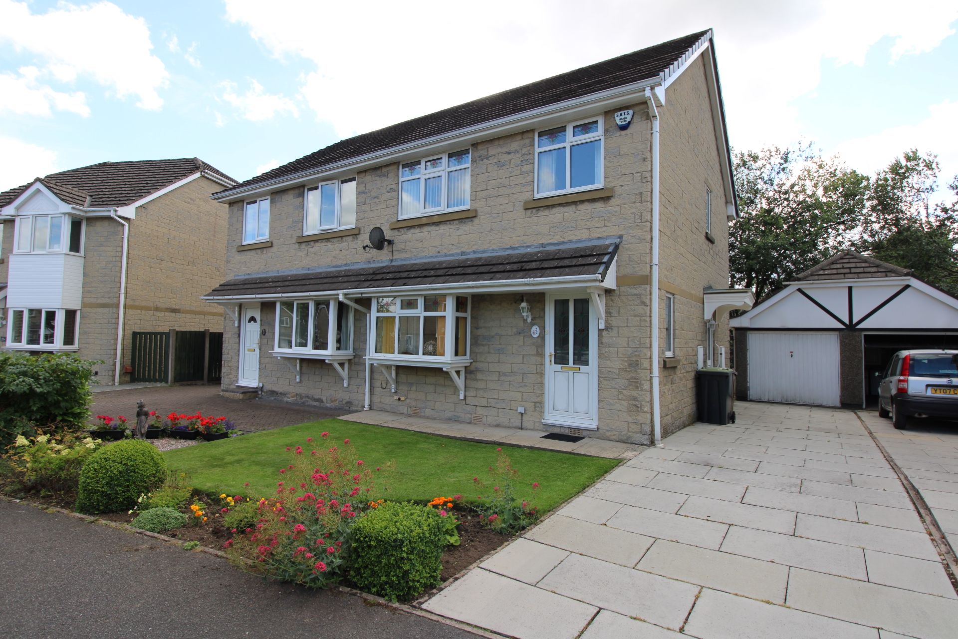 3 bed semidetached house for sale in Silverlands Park, Buxton SK17