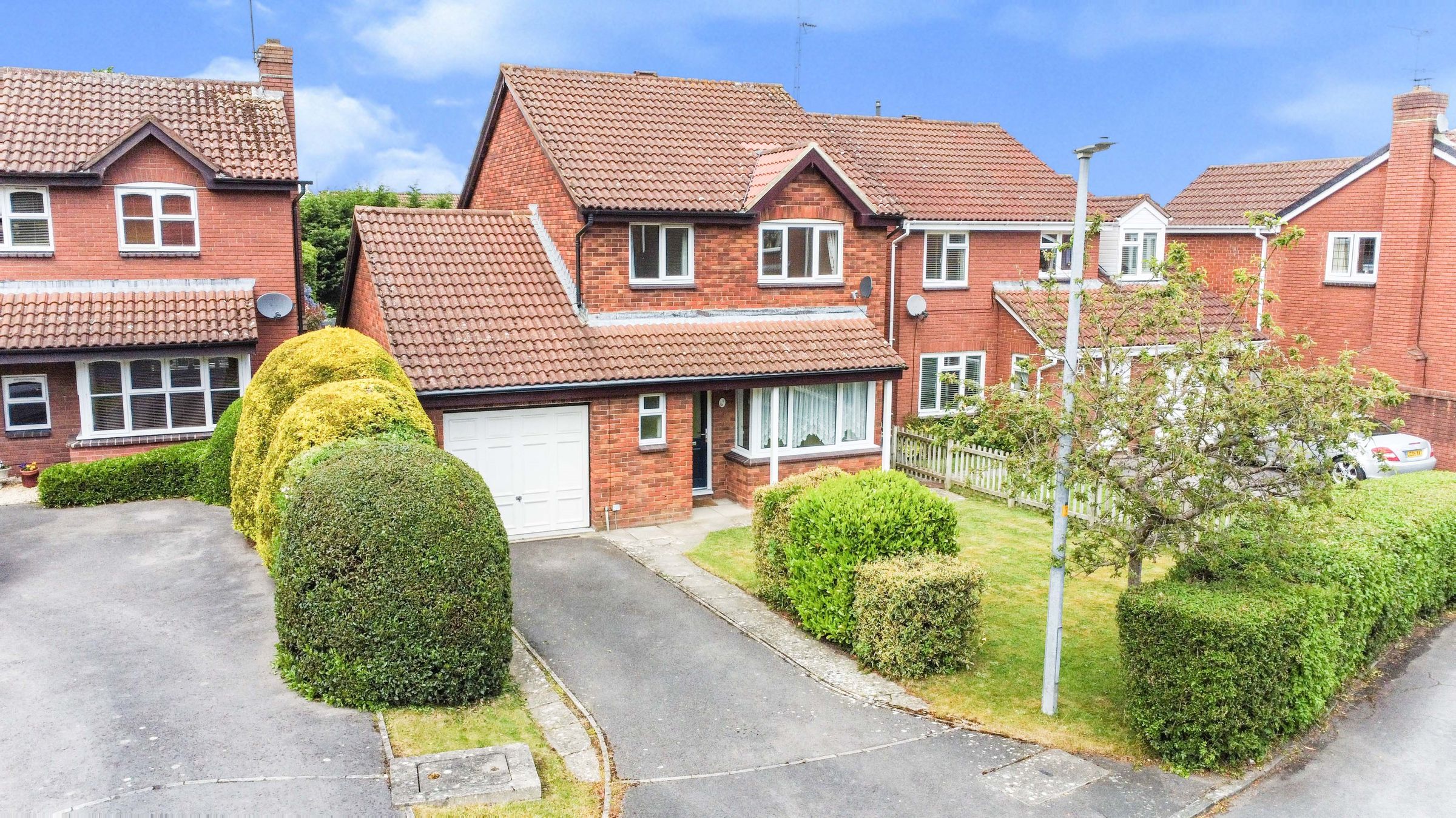 4 bed detached house for sale in Cheviot Close, Shaw, Swindon SN5 Zoopla