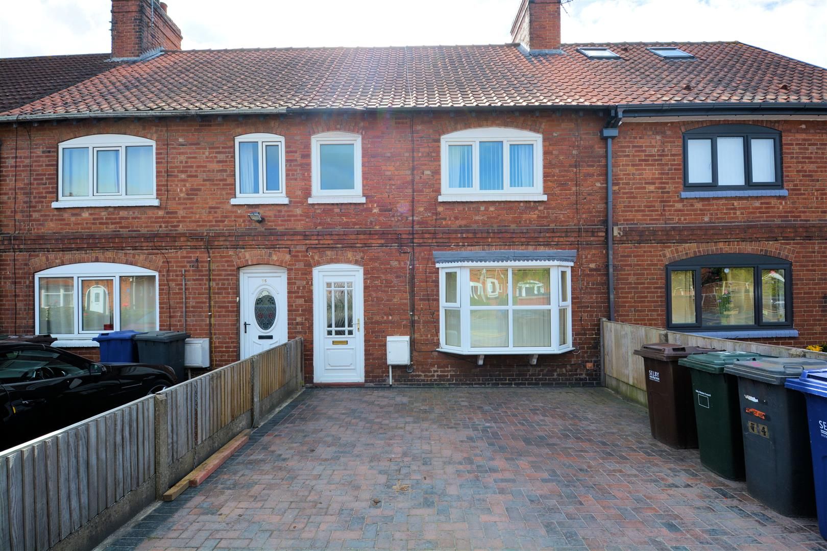 3 bed terraced house for sale in West View, Barlby Road, Selby YO8 Zoopla