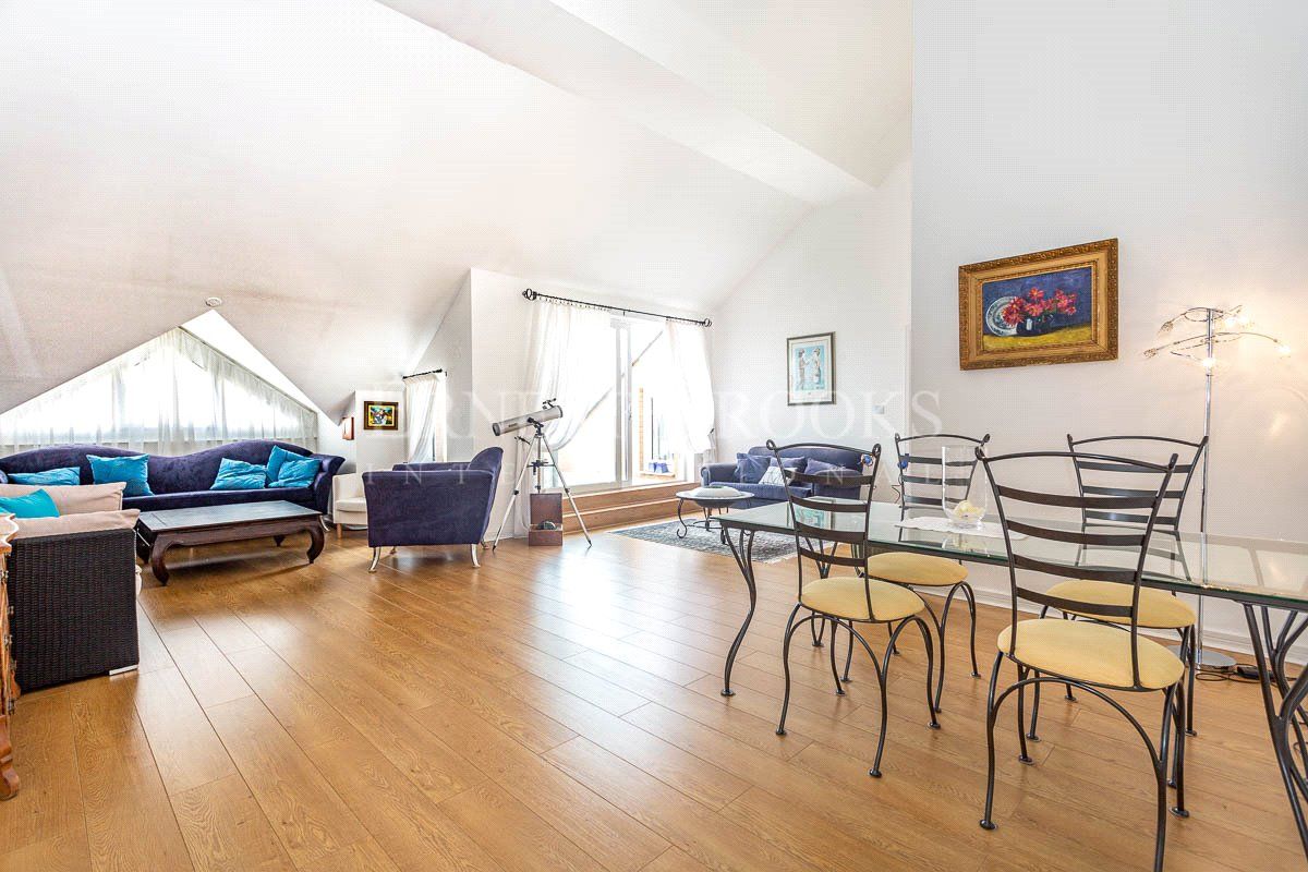 Poseidon Court, Homer Drive E14