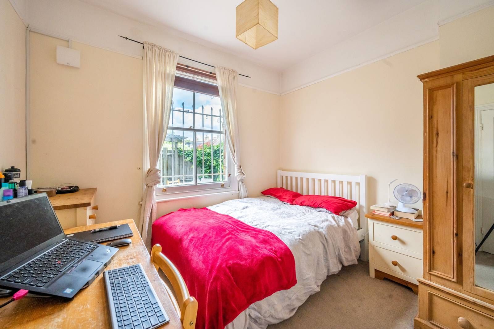 Abbeville Road, Clapham Park, London SW4  