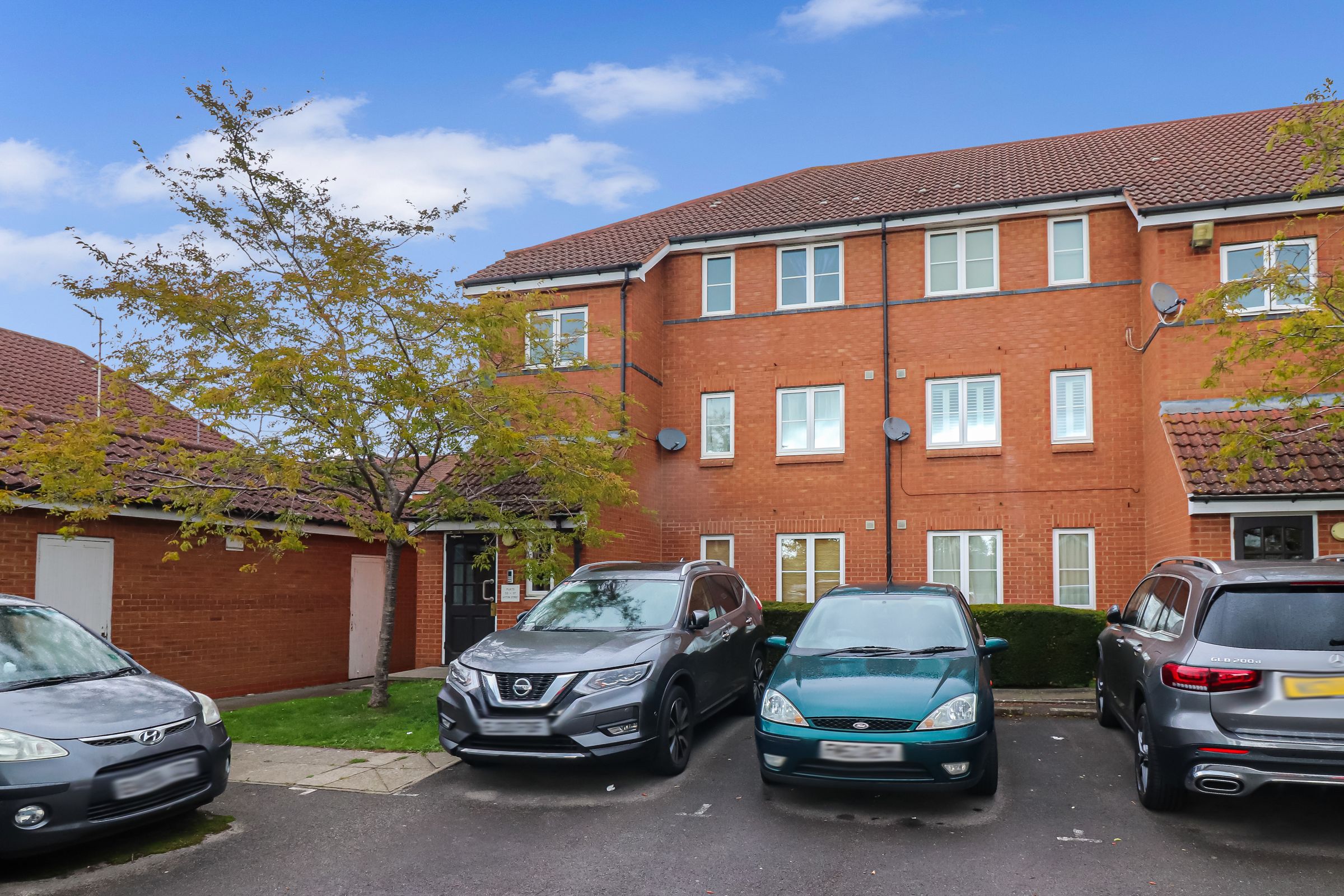 1 bed flat for sale in Layton Street, Welwyn Garden City AL7 Zoopla