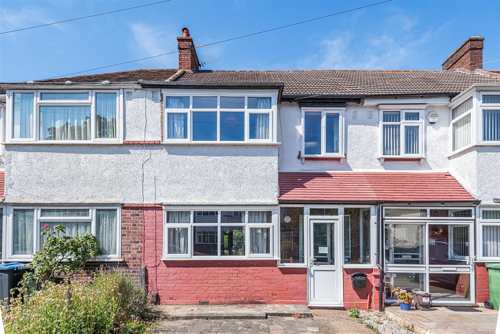3 bed terraced house for sale in Woodfield Gardens, New Malden KT3 Zoopla