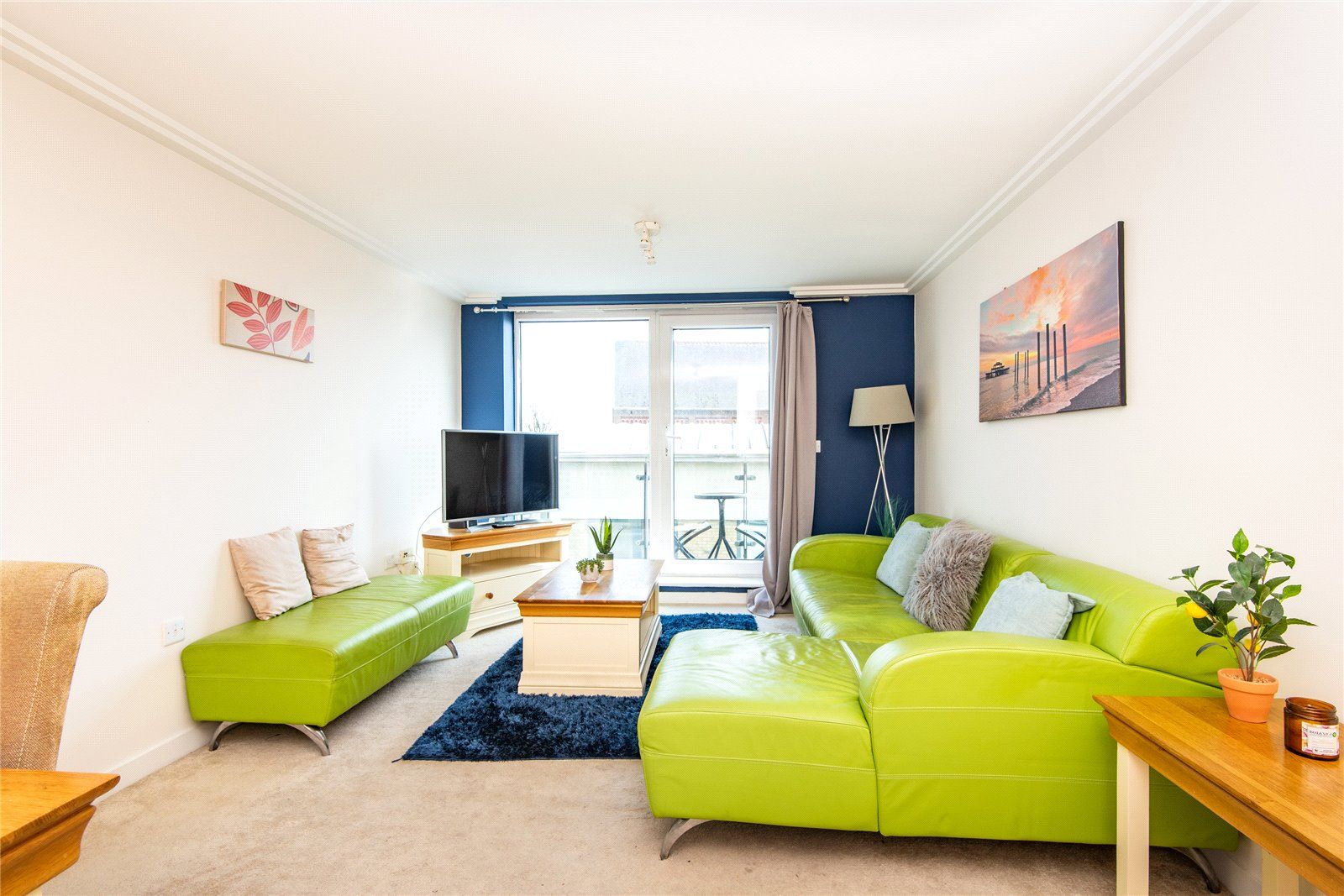 2 bed flat for sale in Kingscote Way, Brighton BN1 Zoopla