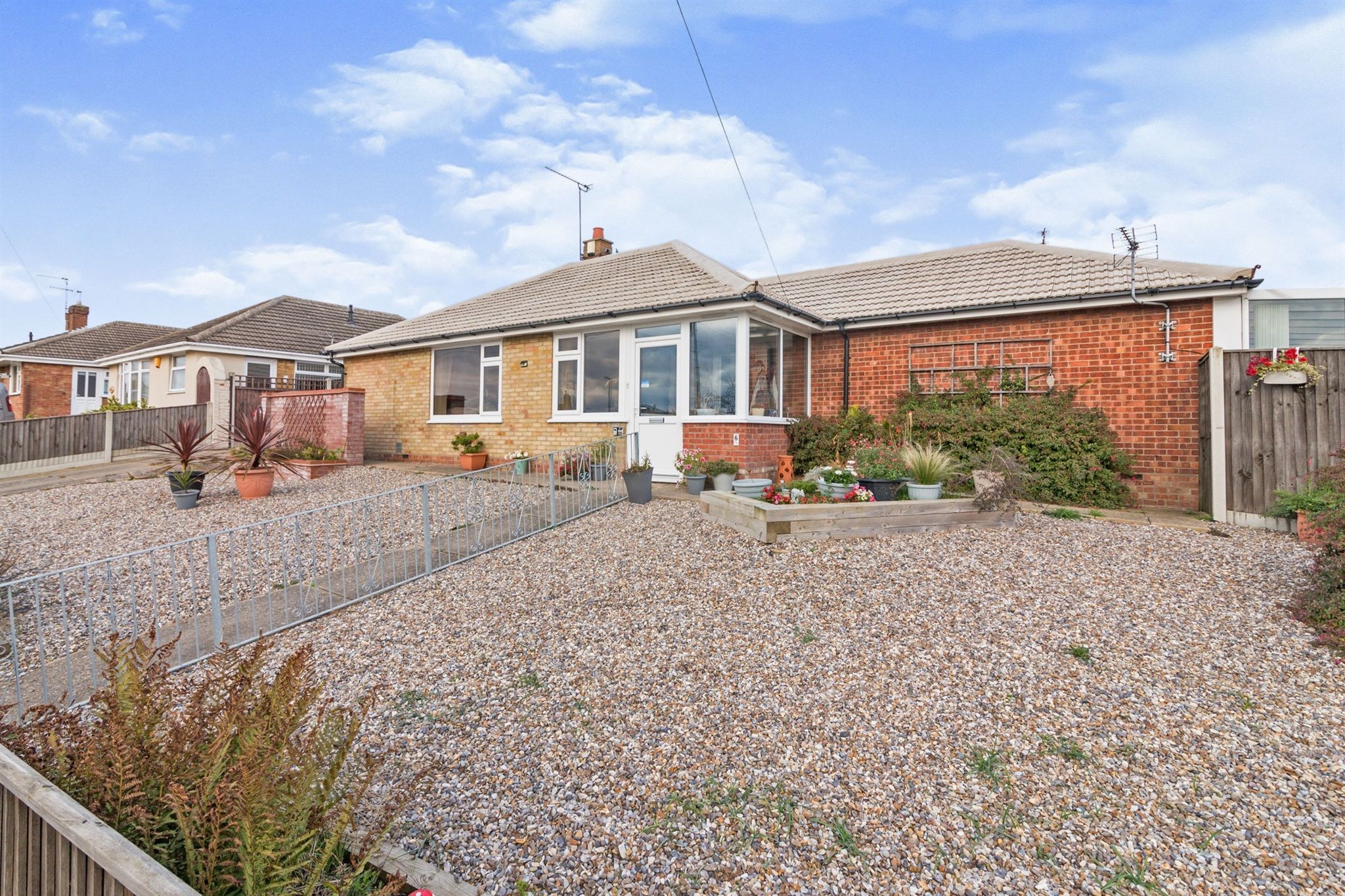 2 bed detached bungalow for sale in Claydon Drive, Lowestoft NR32 Zoopla