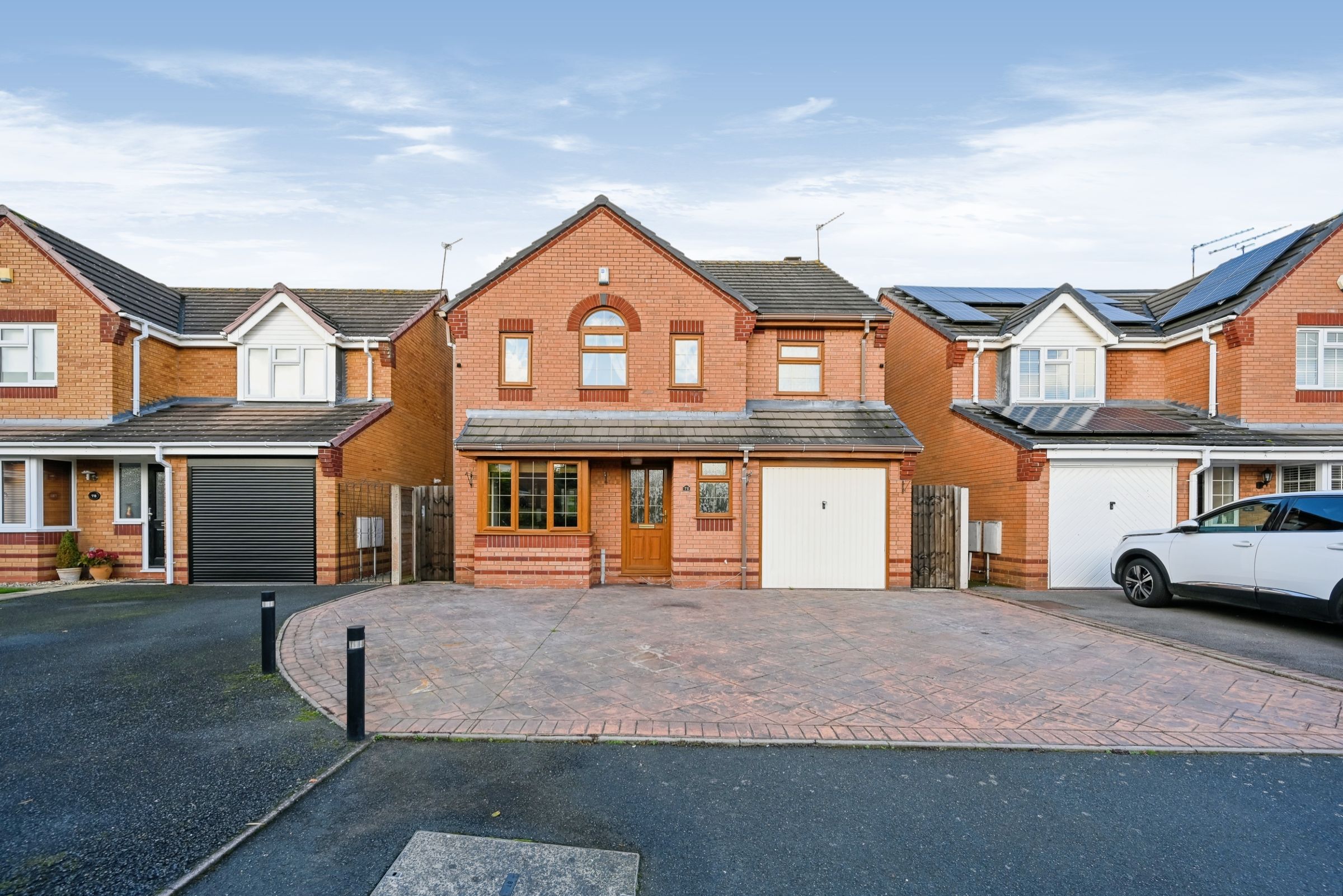 5 bed detached house for sale in Kings Croft, Cannock, Staffordshire