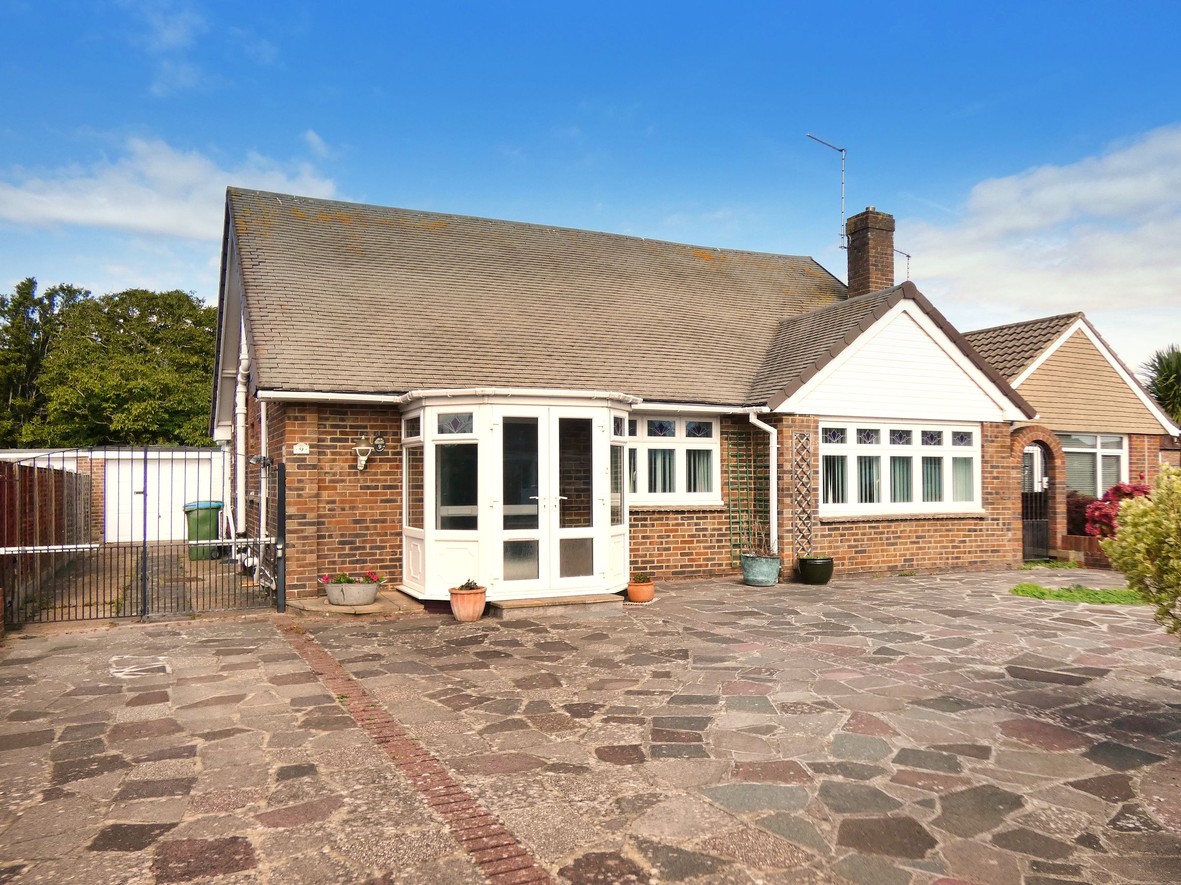 3 bed detached bungalow for sale in Ingram Close, Rustington