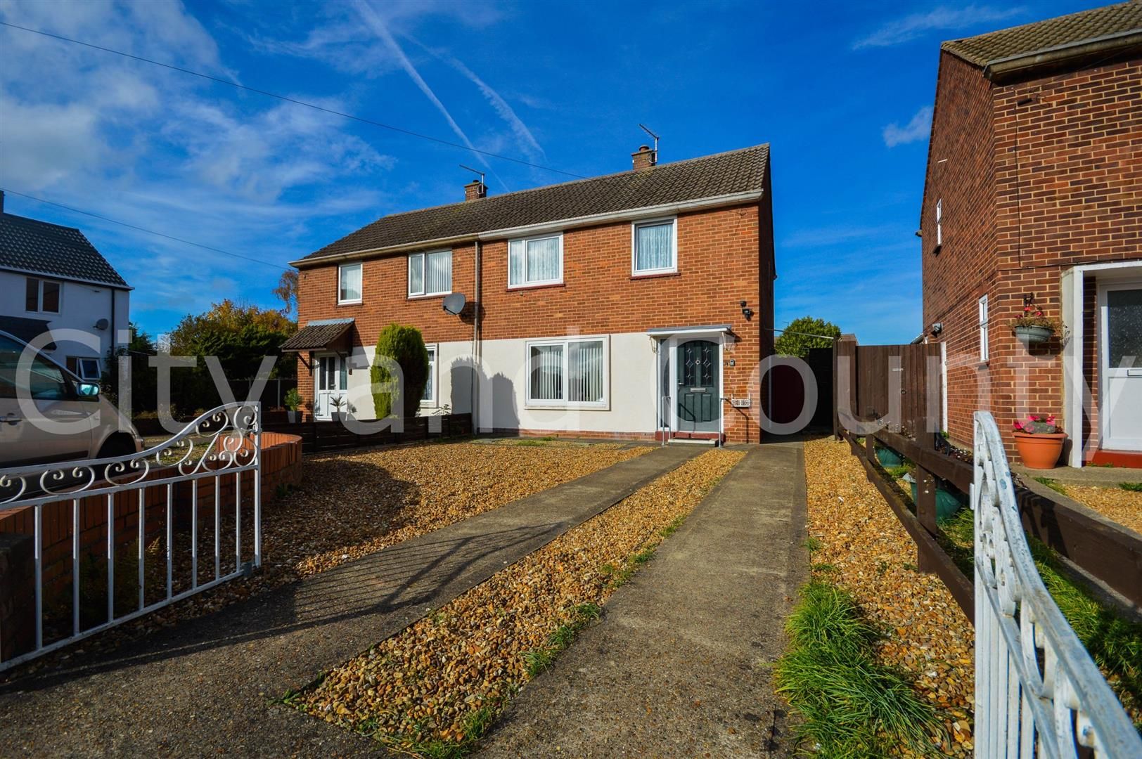 3 bed semidetached house for sale in Crocus Grove, Peterborough PE1