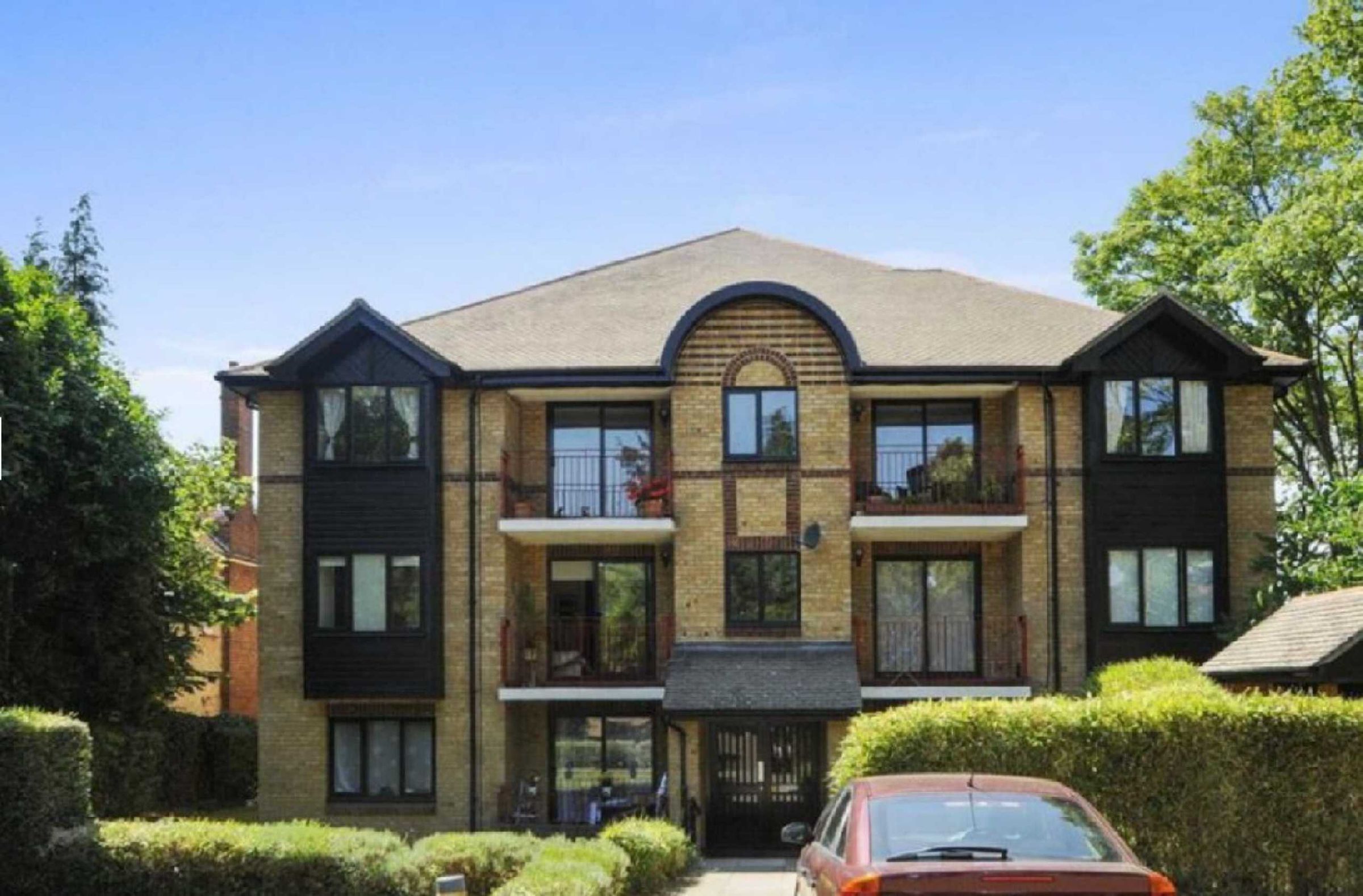 2 bed flat to rent in The Downsway, Sutton, Surrey SM2 Zoopla