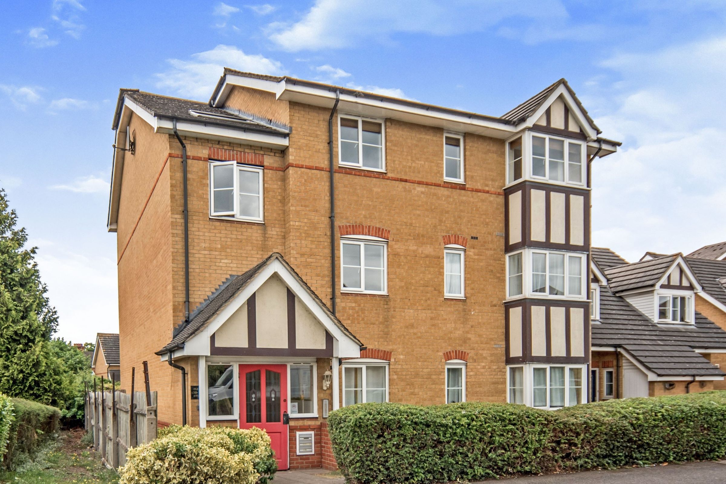 1 bed flat to rent in Redwood Grove, Bedford MK42 Zoopla