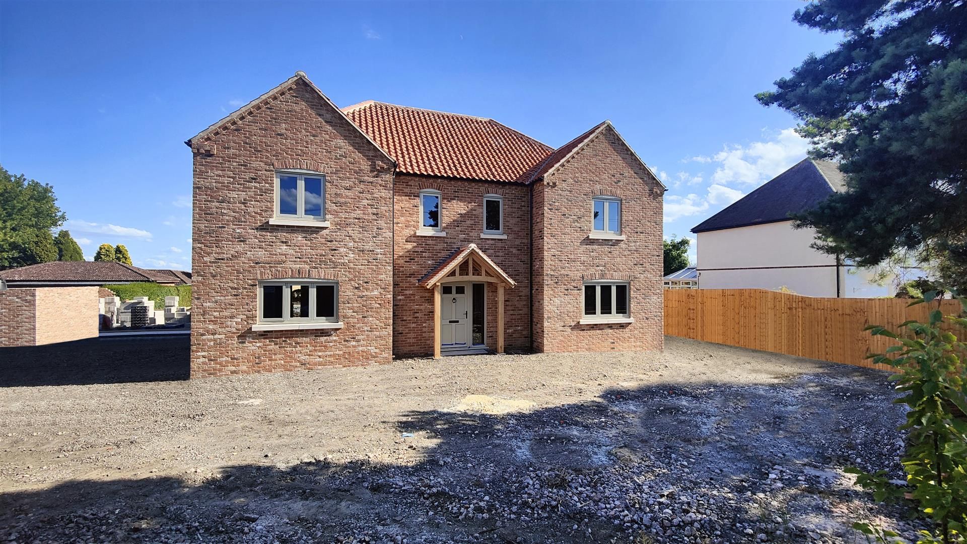 New home, 4 bed detached house for sale in Wragby Road East, North