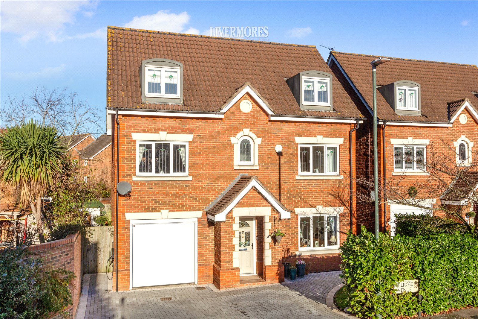 4 bed detached house for sale in Melrose Avenue, Braeburn Park