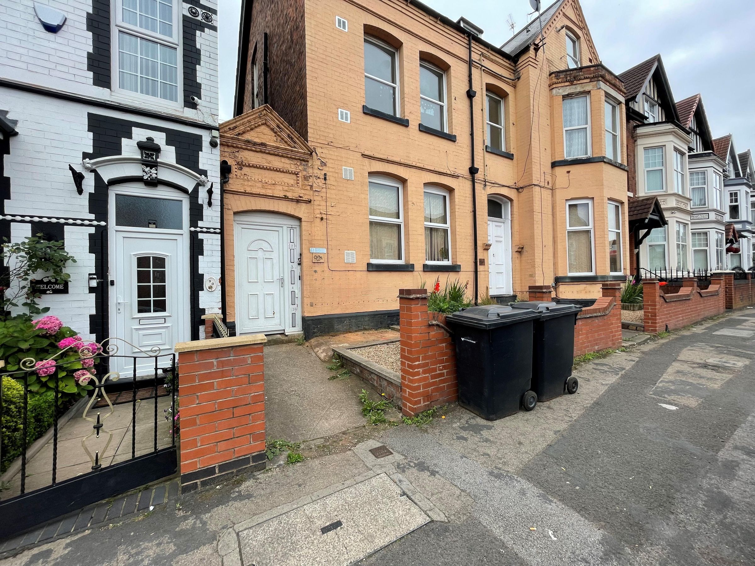 2 bed flat to rent in City Road, Edgbaston, Birmingham B16 Zoopla