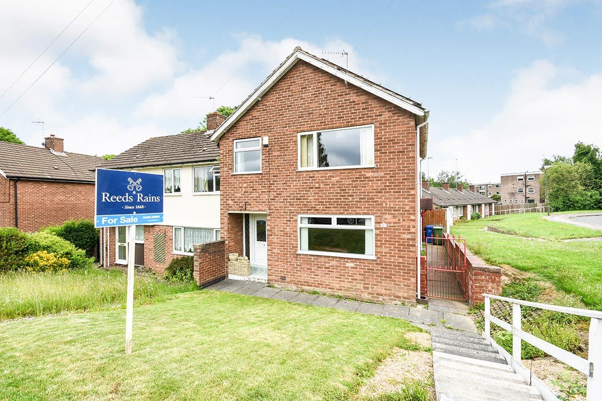 Wenlock Crescent, Chesterfield, Derbyshire S40  