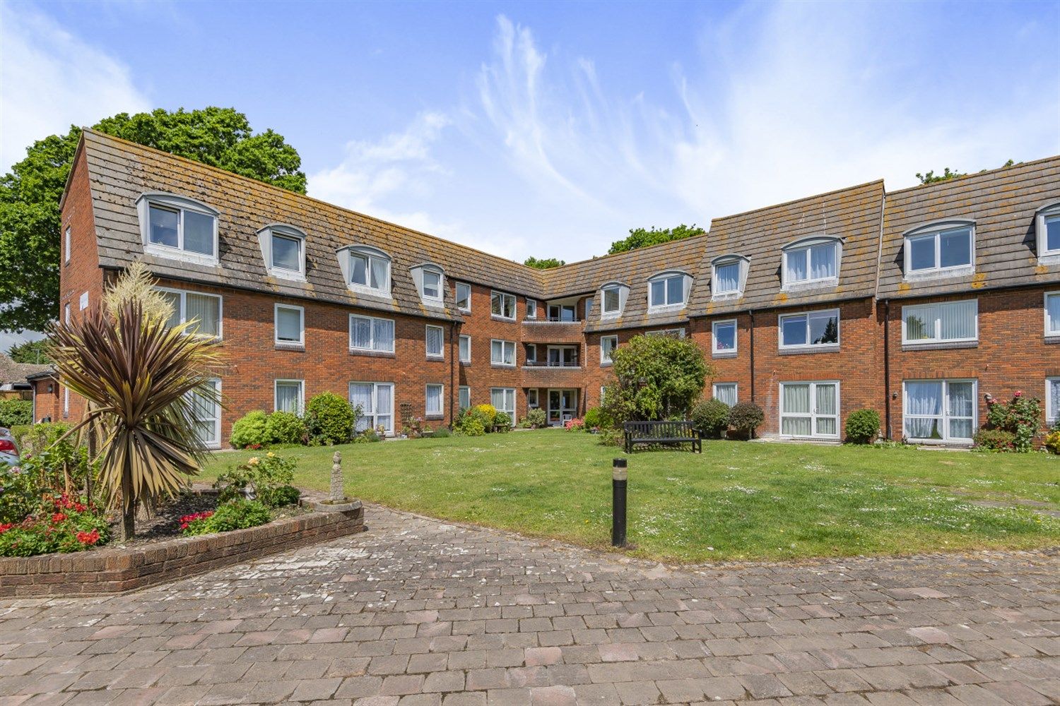 1 bed flat for sale in 68 Homecroft House, Sylvan Way, Bognor Regis