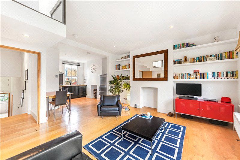 Heyford Avenue, Vauxhall, London SW8  