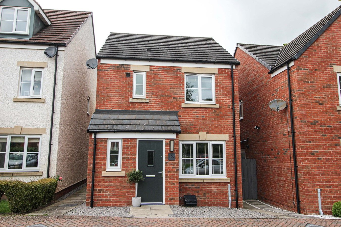 3 bed detached house for sale in Glaramara Drive, Brackenleigh