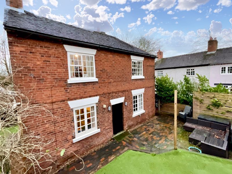 4 bed semidetached house for sale in Sandon Road, Hilderstone, Stone