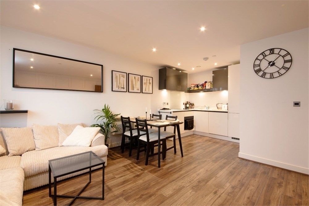 1 bed flat for sale in Churchill Way, Basingstoke RG21 Zoopla