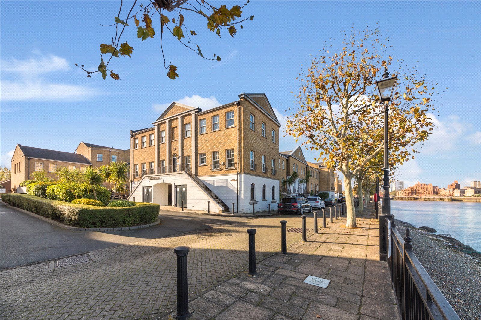 1 bed flat for sale in William Square, London SE16 Zoopla