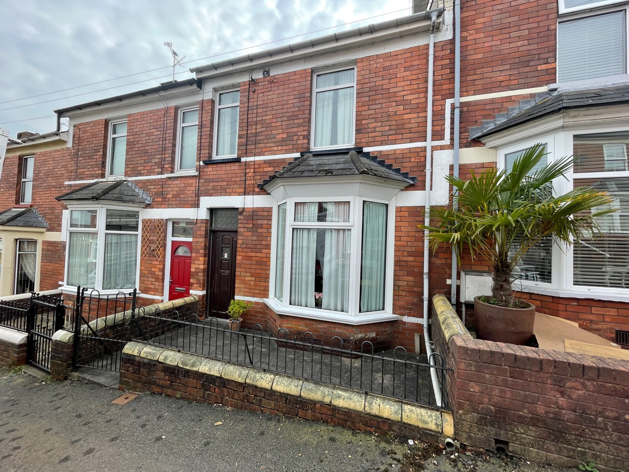 3 bed terraced house for sale in St. Mary Street, Griffithstown, Pontypool NP4 Zoopla