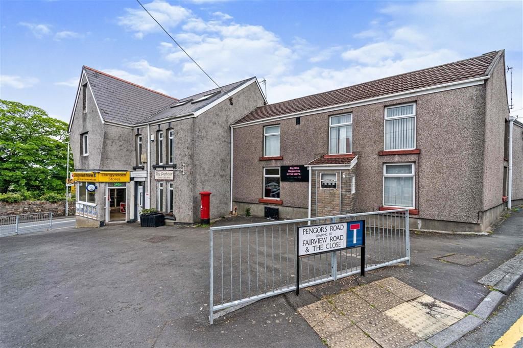 3 bed end terrace house for sale in Swansea Road, Llangyfelach, Swansea