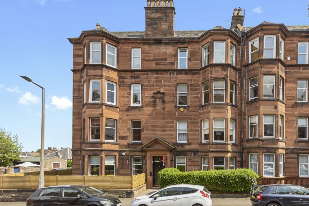 9/7 Piershill Terrace, Piersfield, Edinburgh EH8  