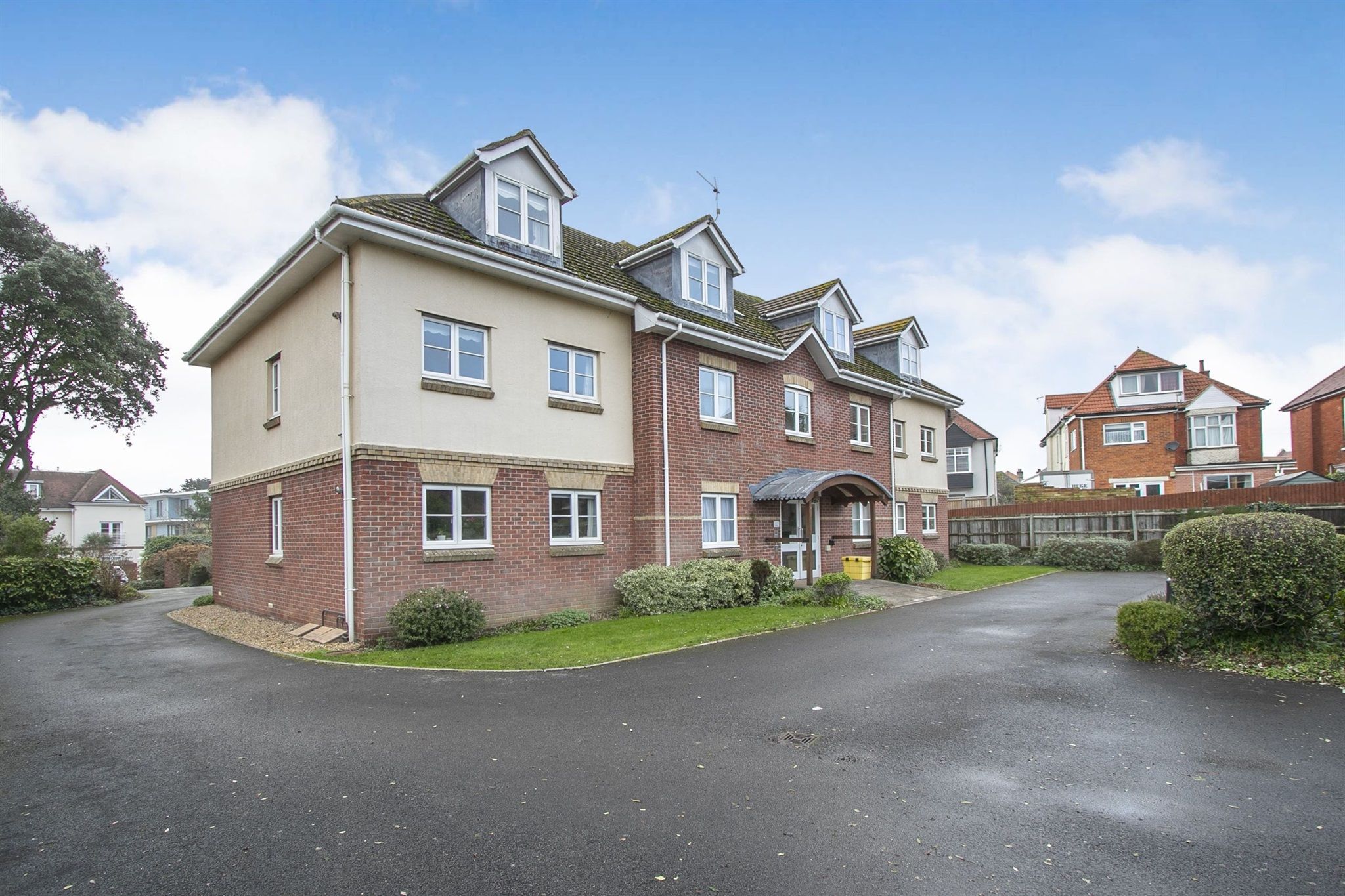 2 bed flat for sale in Church Road, Southbourne, Bournemouth BH6 Zoopla