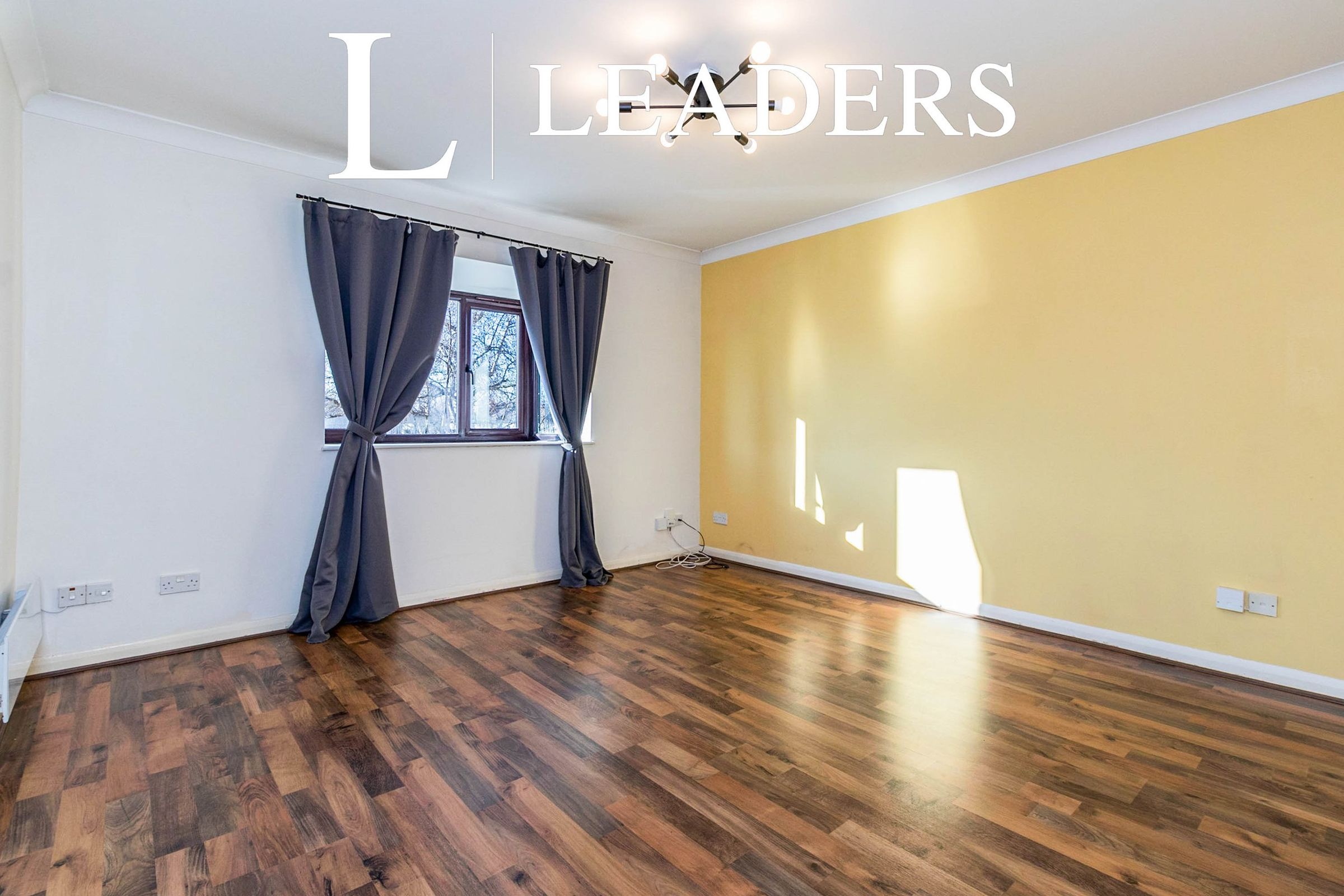 2 bed flat to rent in Bond Road, Tolworth, Surbiton KT6 Zoopla