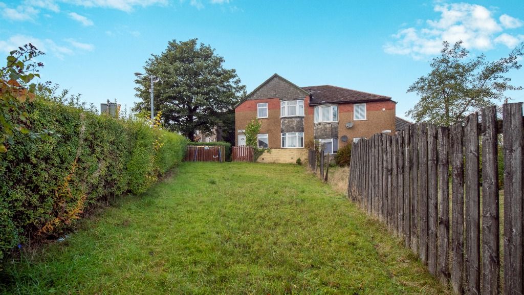 2 bed flat for sale in Thurston Road, Glasgow G52 Zoopla