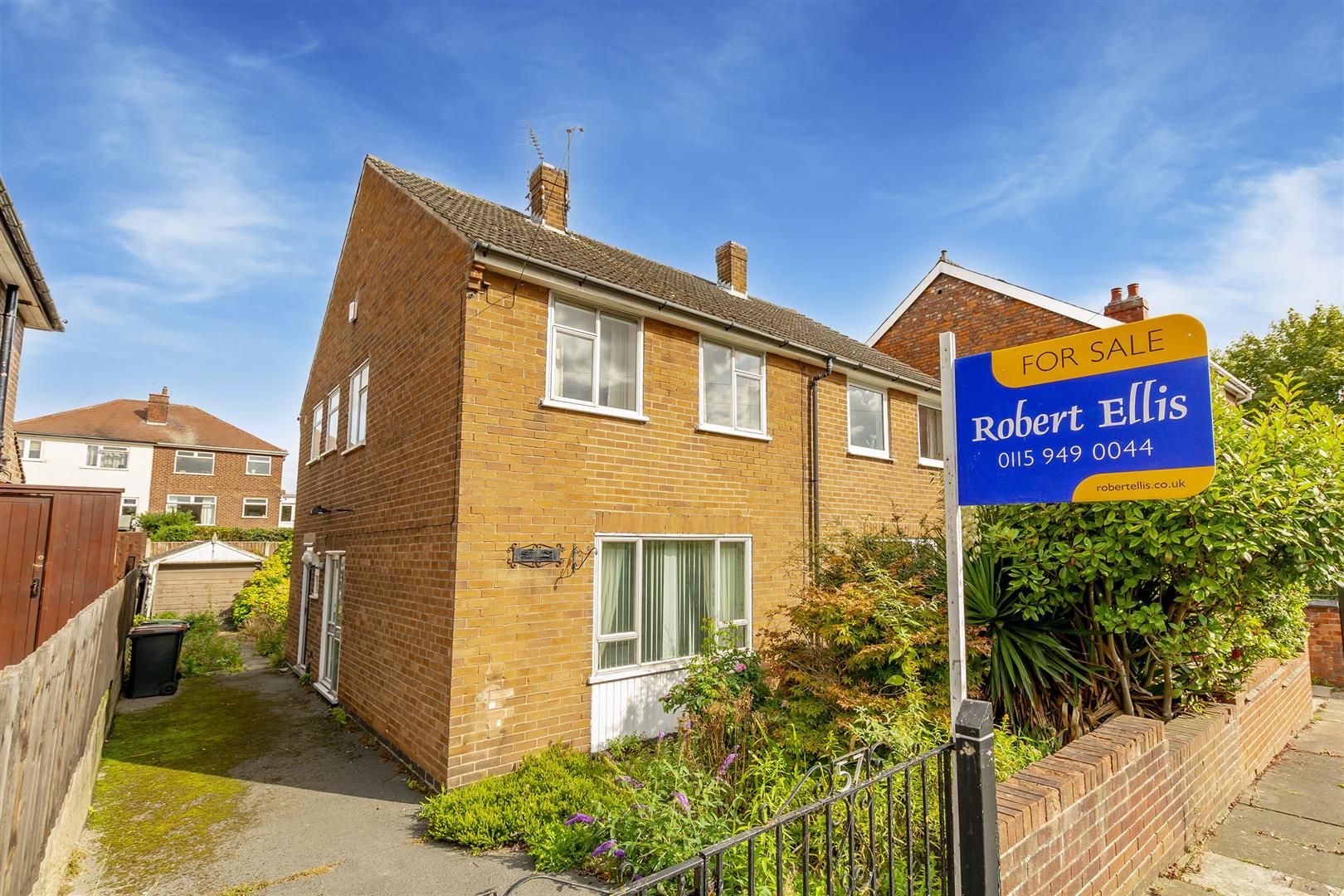 3 bed semidetached house for sale in Birley Street, Stapleford