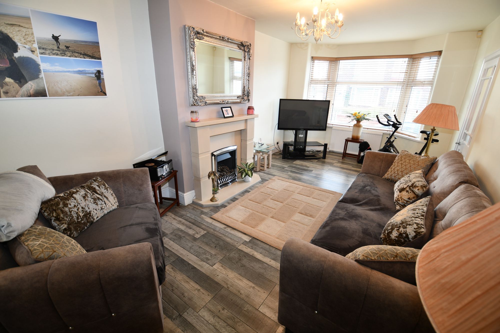 3 bed semidetached house for sale in Brandon Road, Salford M6 Zoopla