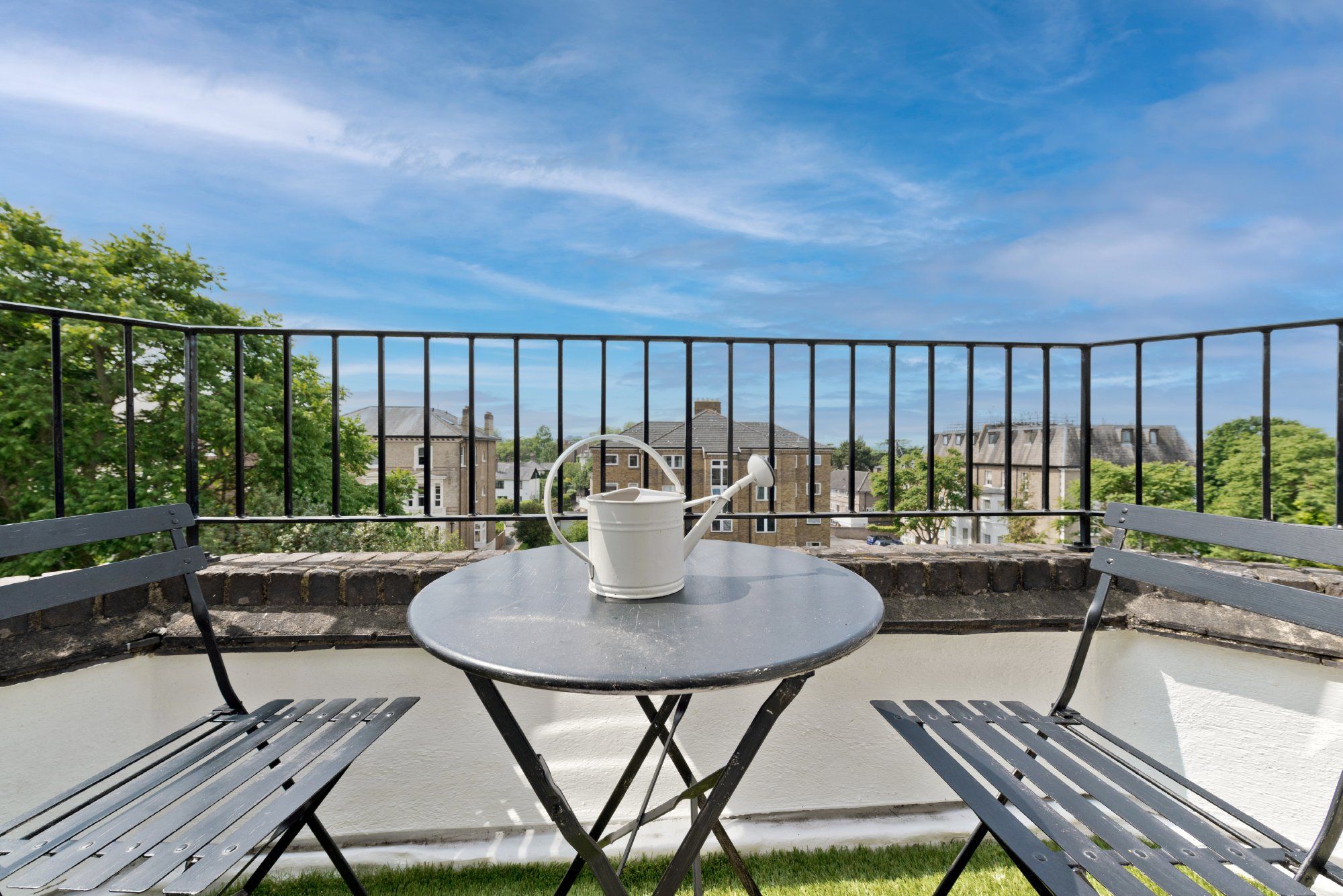 2 bed flat for sale in Claremont Gardens, Surbiton KT6 Zoopla